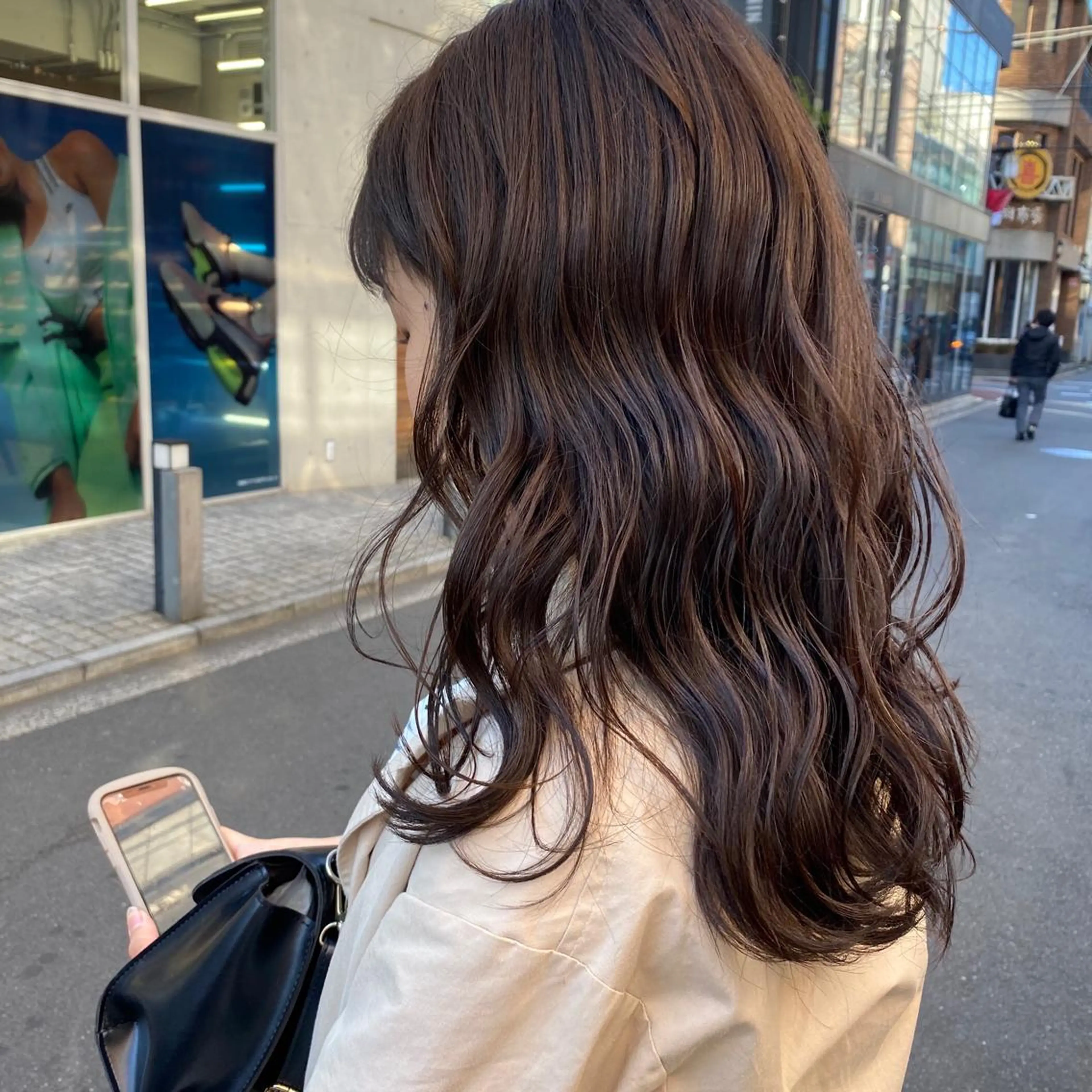 セミロング カラー かりん 🤍のヘアスタイル