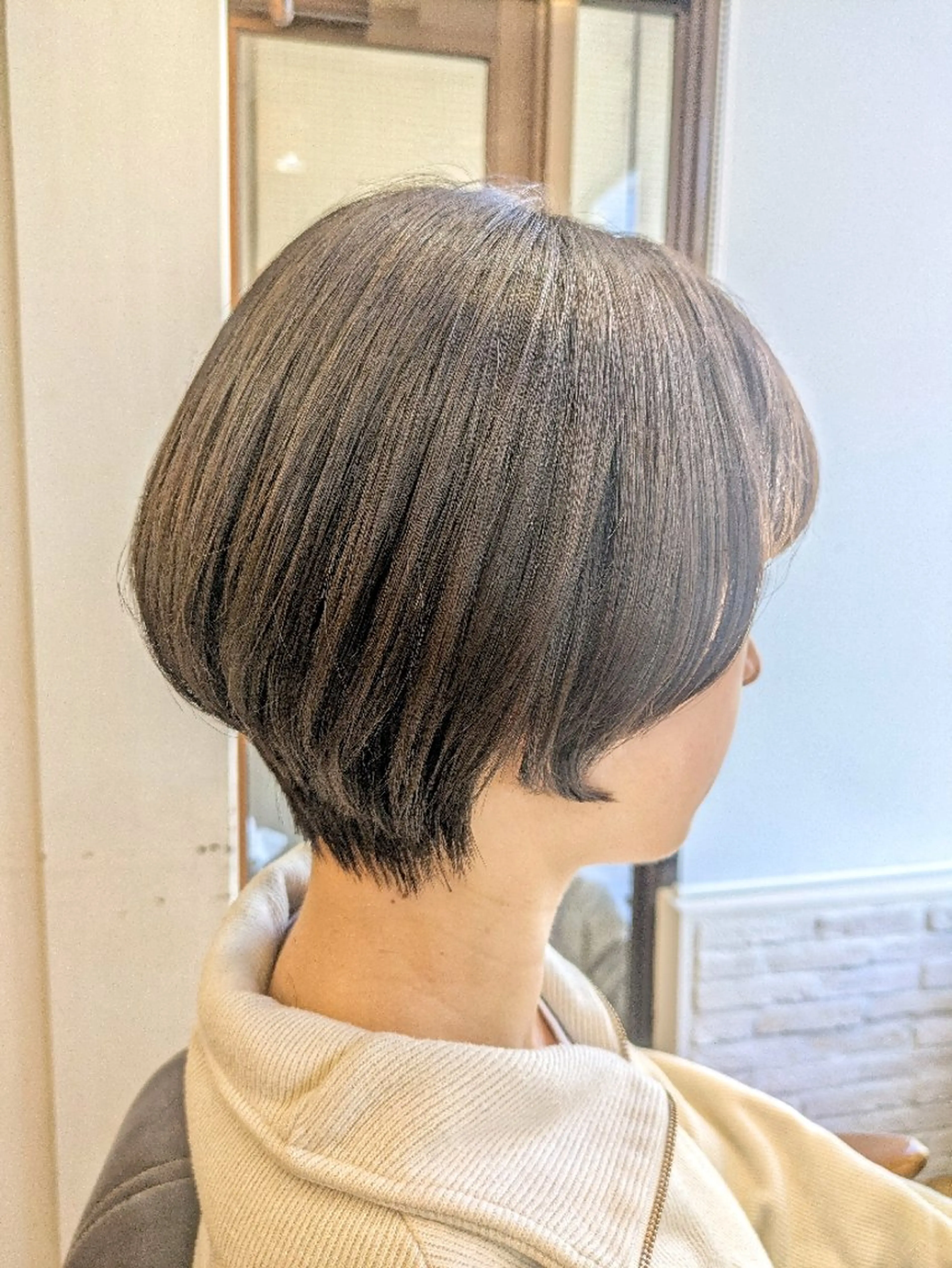 ショート カット 増田 耀のヘアスタイル