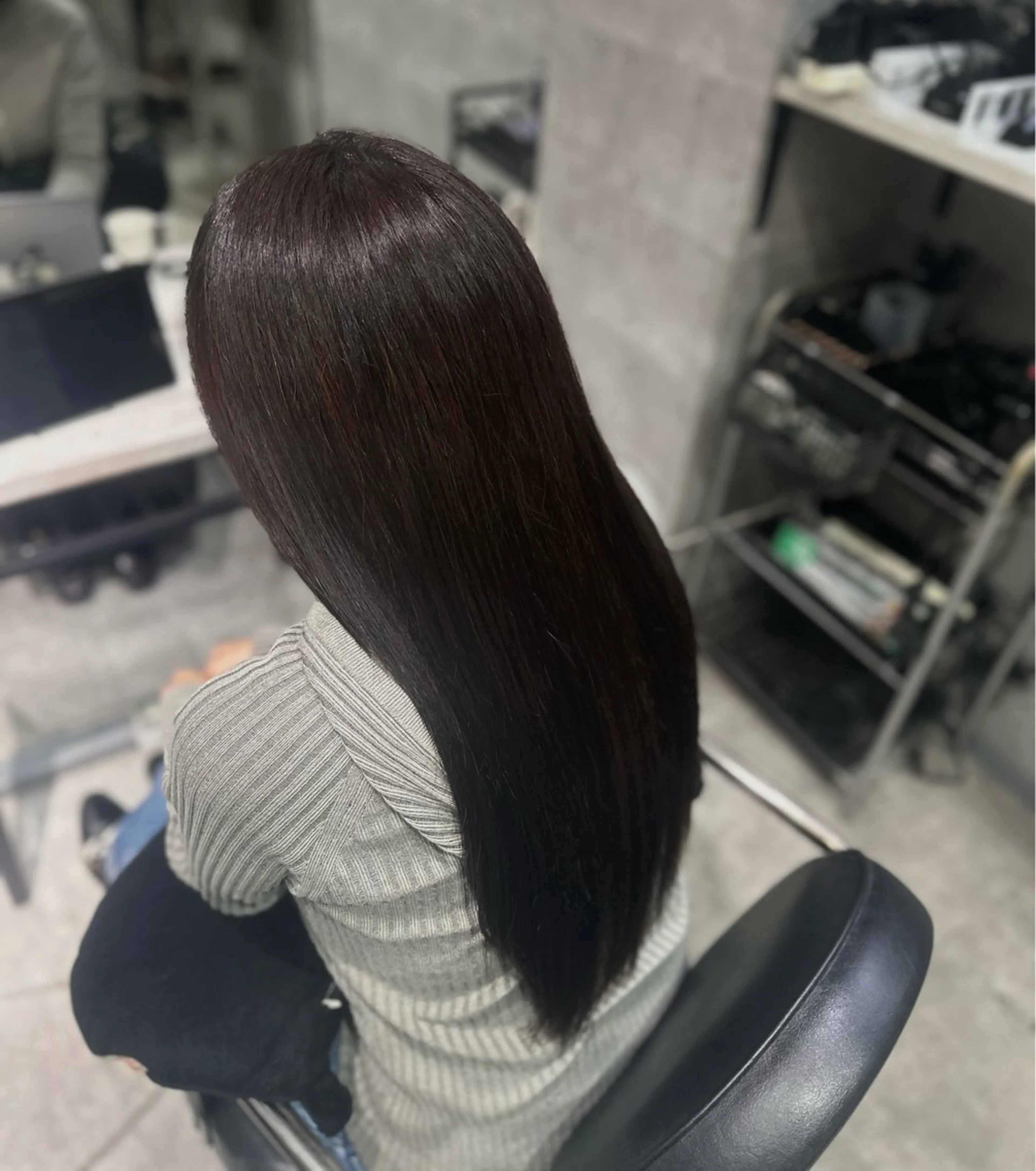 ロング カラー ブラウンカラー トリートメント ヘアカラー トリートメント _white難波店 .ヒナ🦋のヘアスタイル