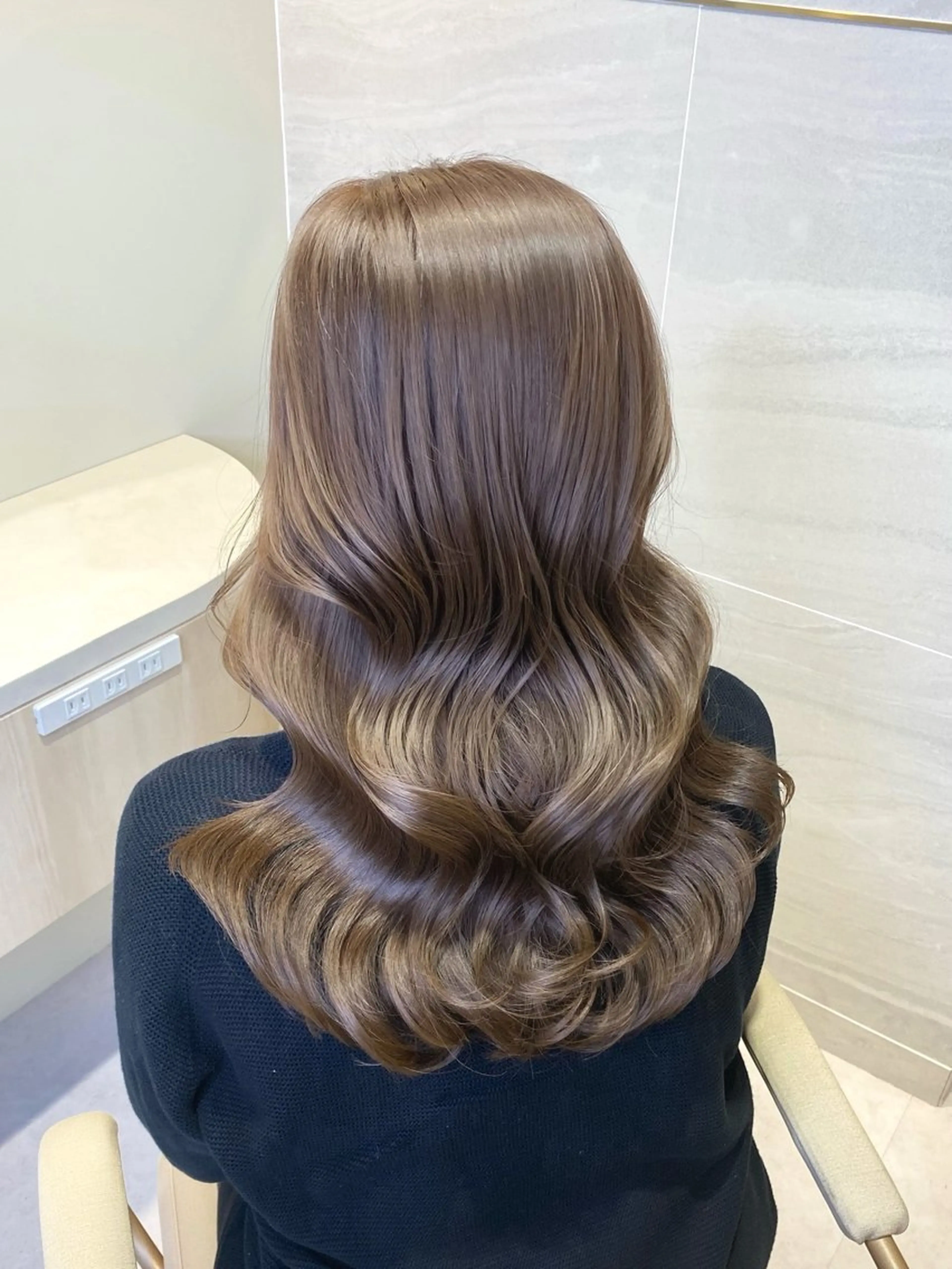 ロング カラー ベージュカラー イルミナカラー カット ヘアカラー トリートメント Ms.CHARM所属・透明感カラー🌿 グレージュ🐺陽介のヘアスタイル