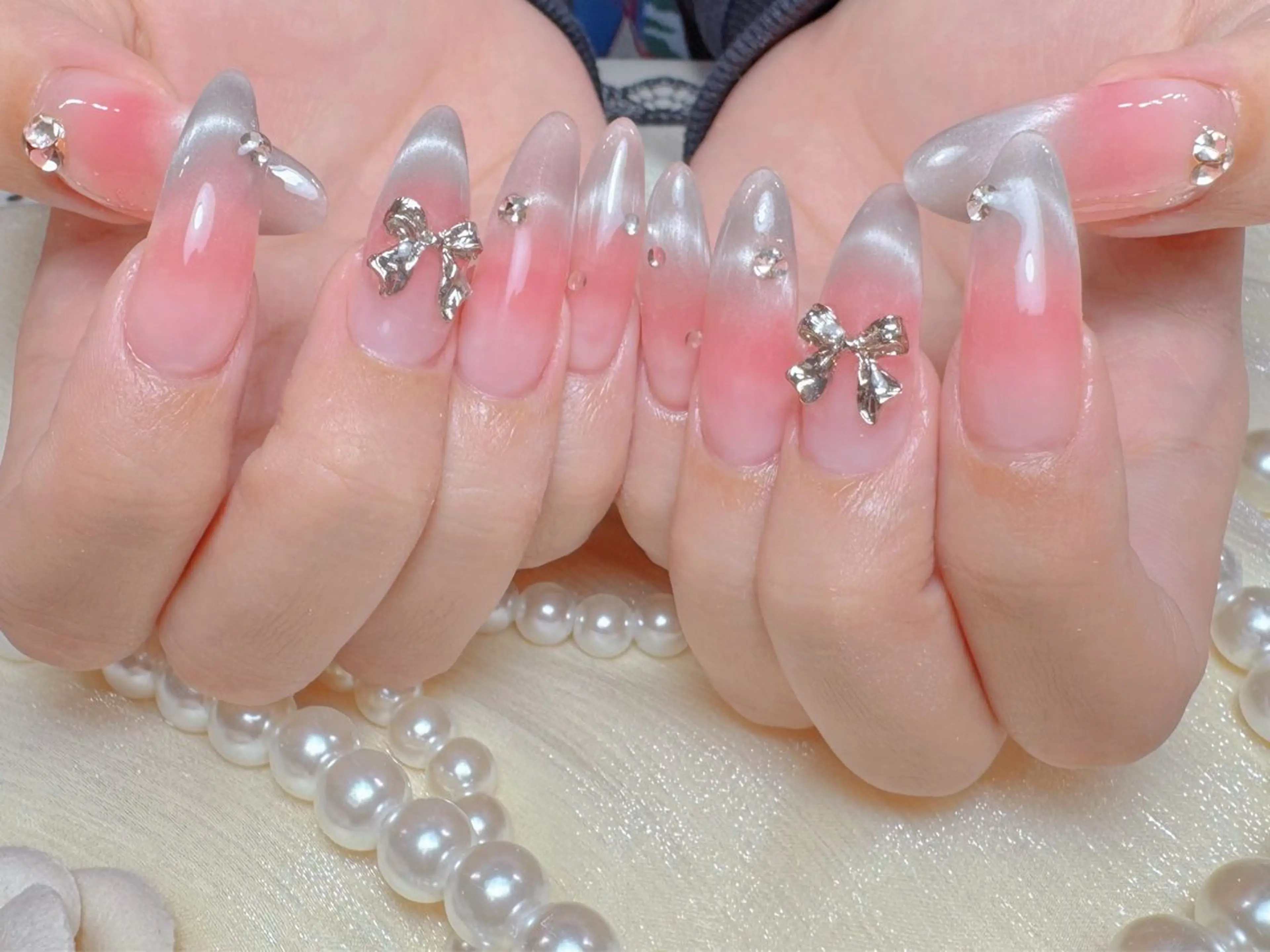 ネイル ハンドネイル マジック ミラーのネイルデザイン