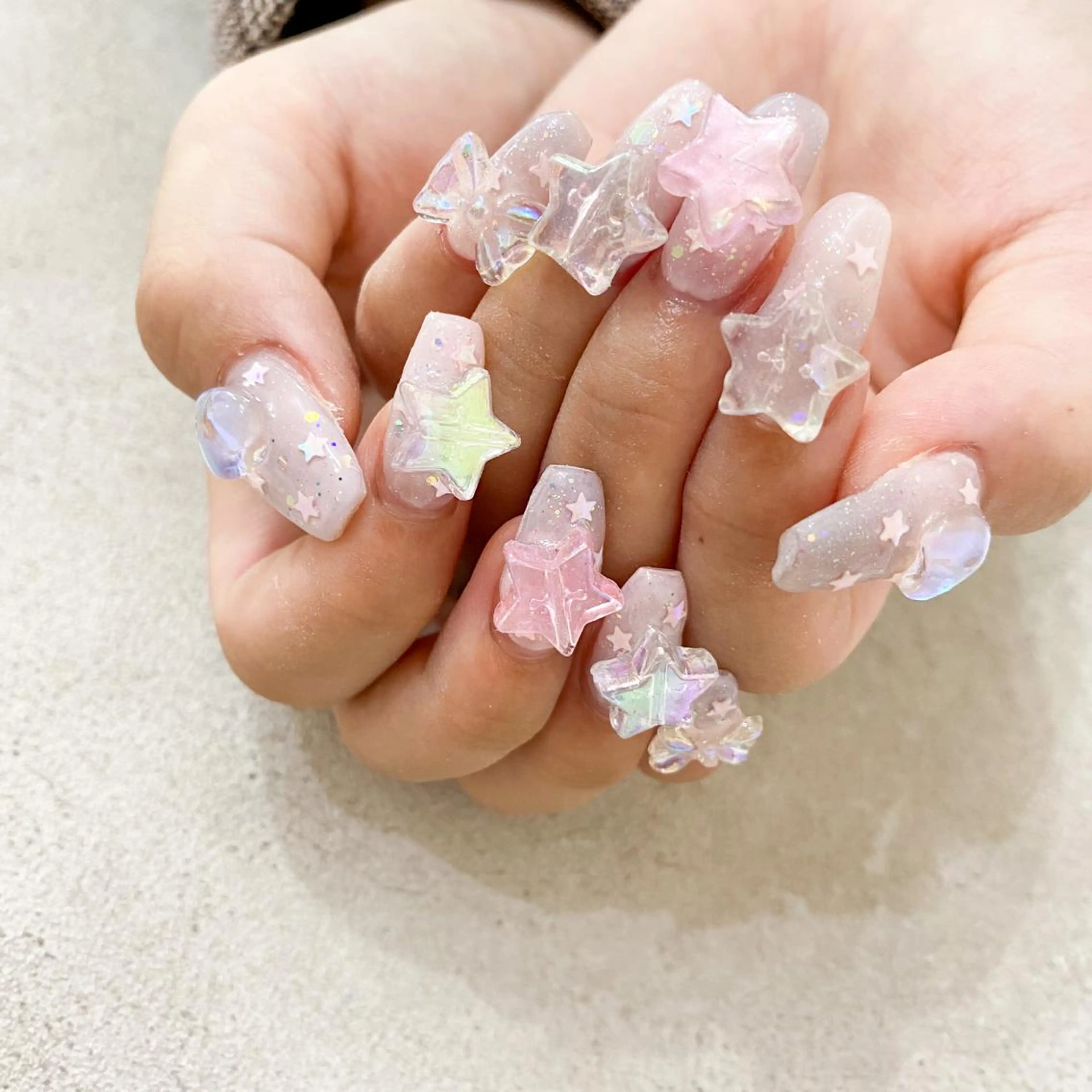 ネイル ハンドネイル ゴテゴテ💙ワンホン リオナのネイルデザイン