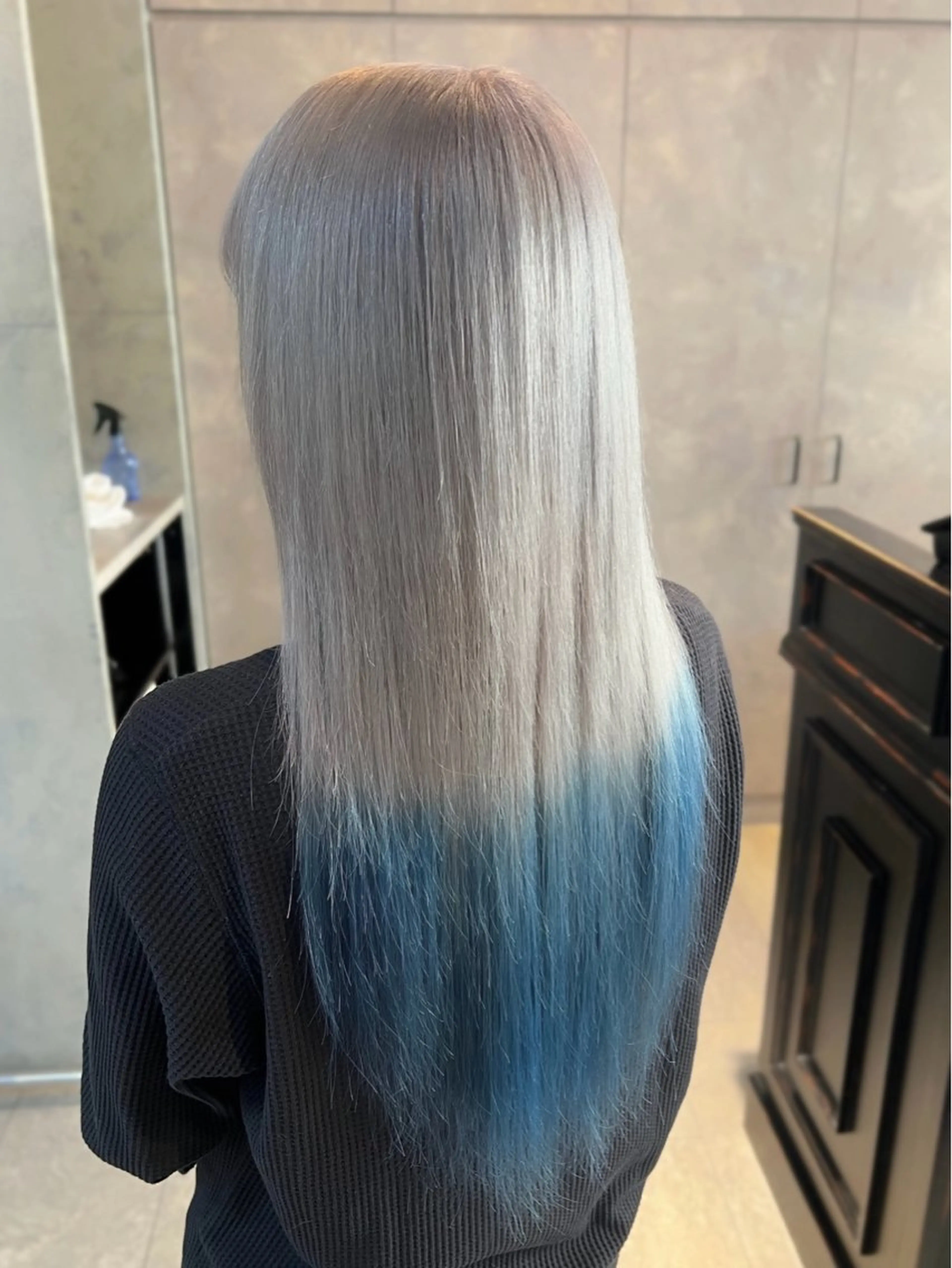 ロング カラー 🎀ハイトーン・艶 カラー HANA🎀のヘアスタイル