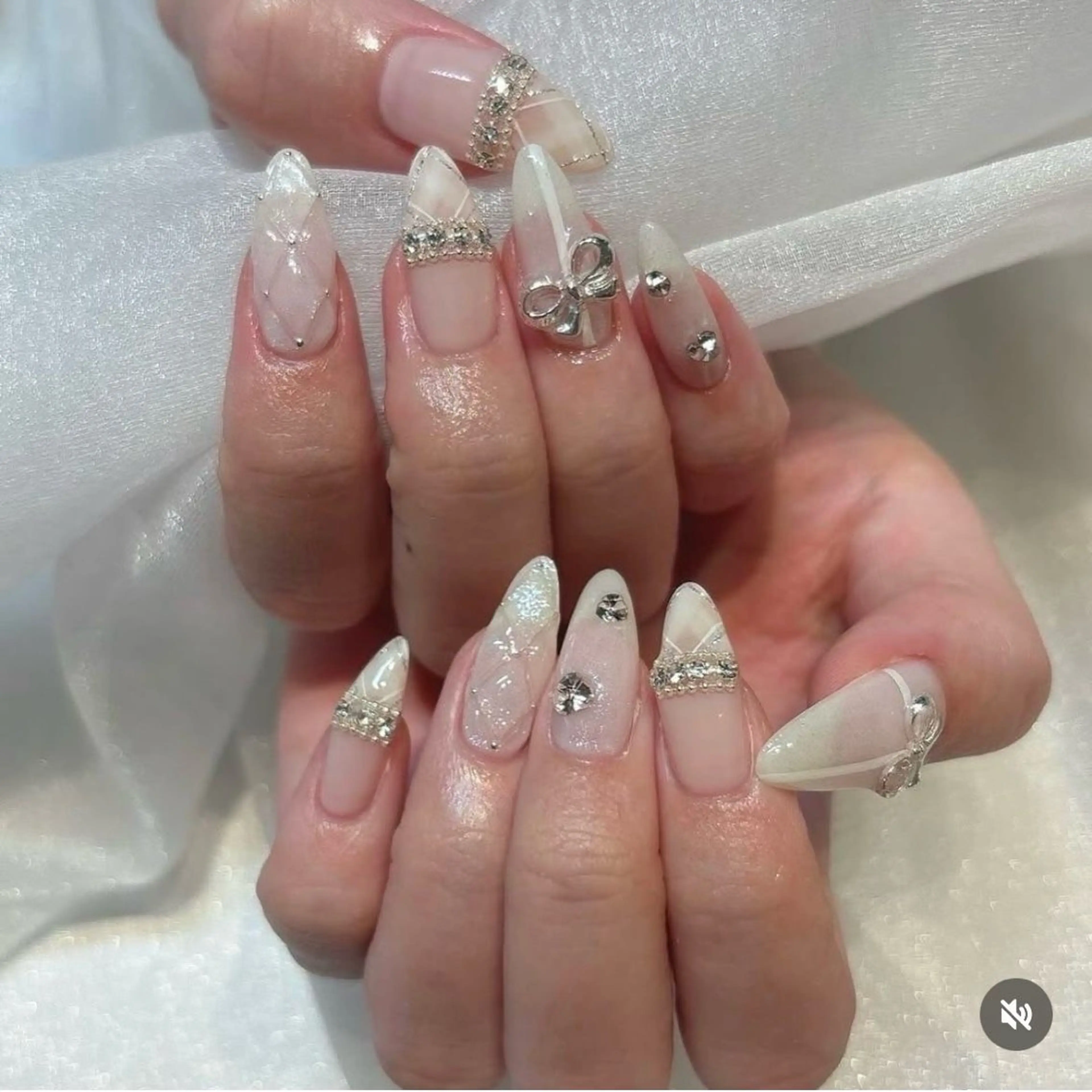 ネイル 韓国ネイル ニュアンスネイル シンプルネイル 春ネイル バレンタイン Nihonthy Nail 新宿のネイルデザイン