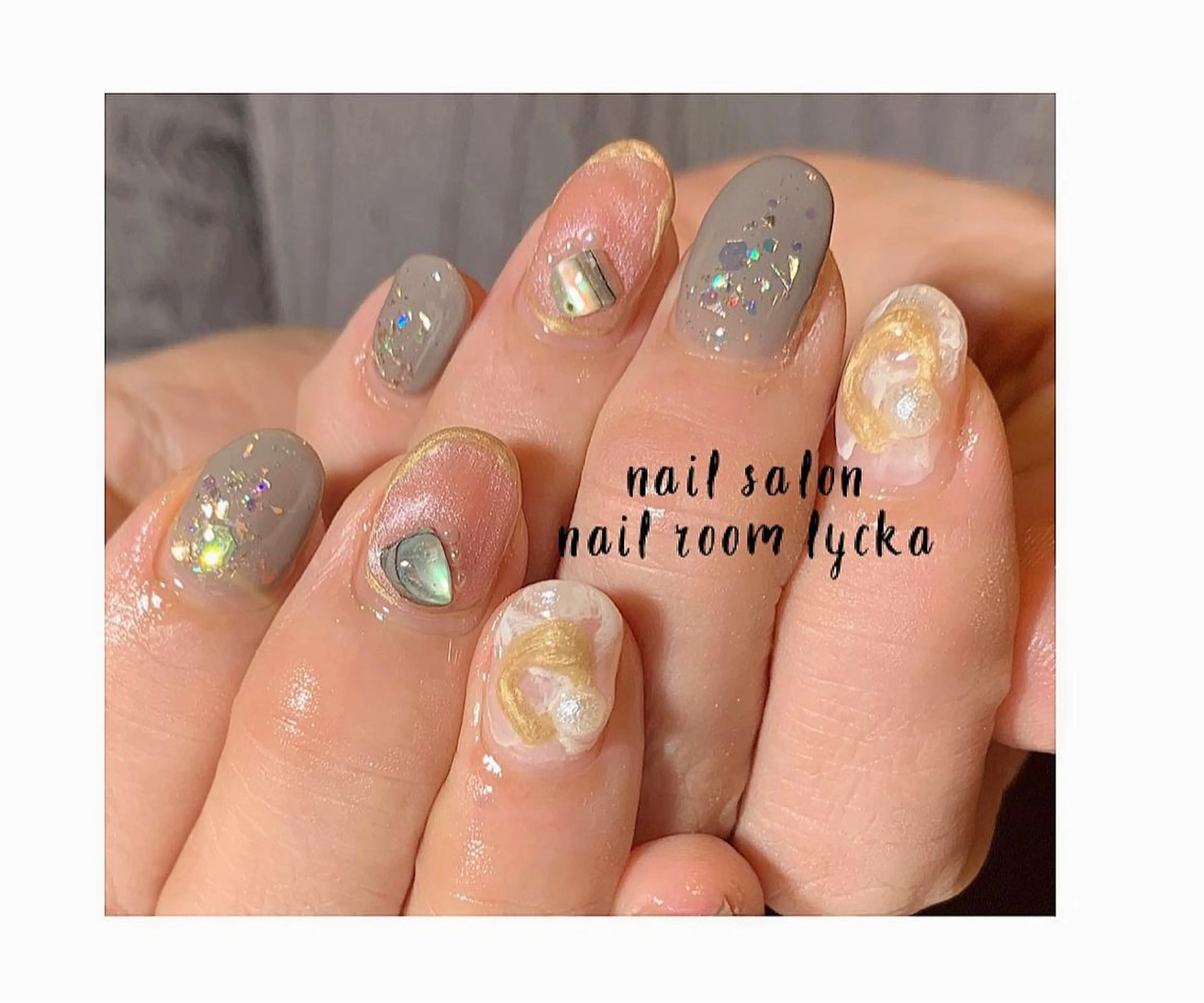 ネイル ﾈｲﾙﾙｰﾑﾘｯｶ 𝐦𝐚𝐲𝐮のネイルデザイン