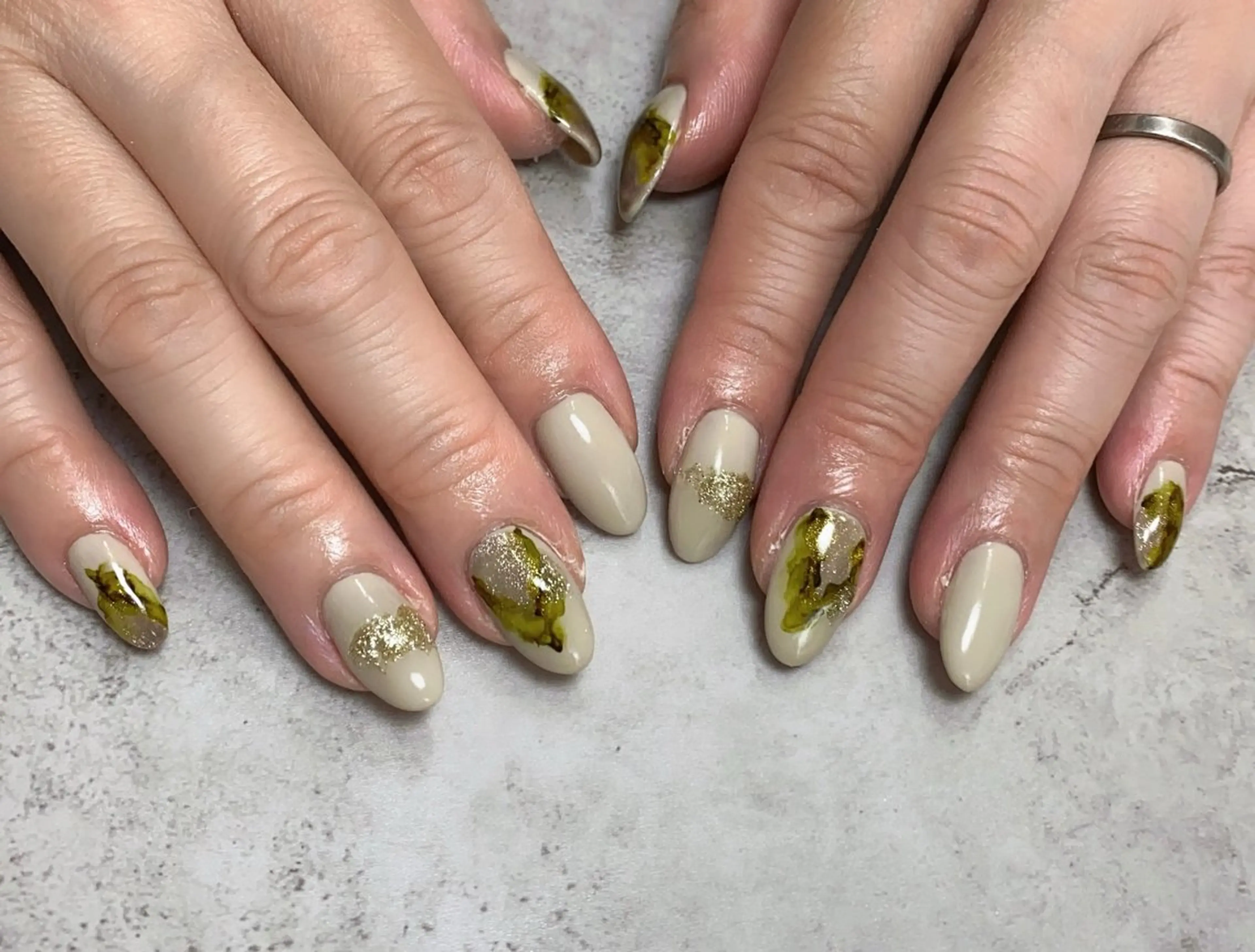 ミディアム cattleya nailのネイルデザイン