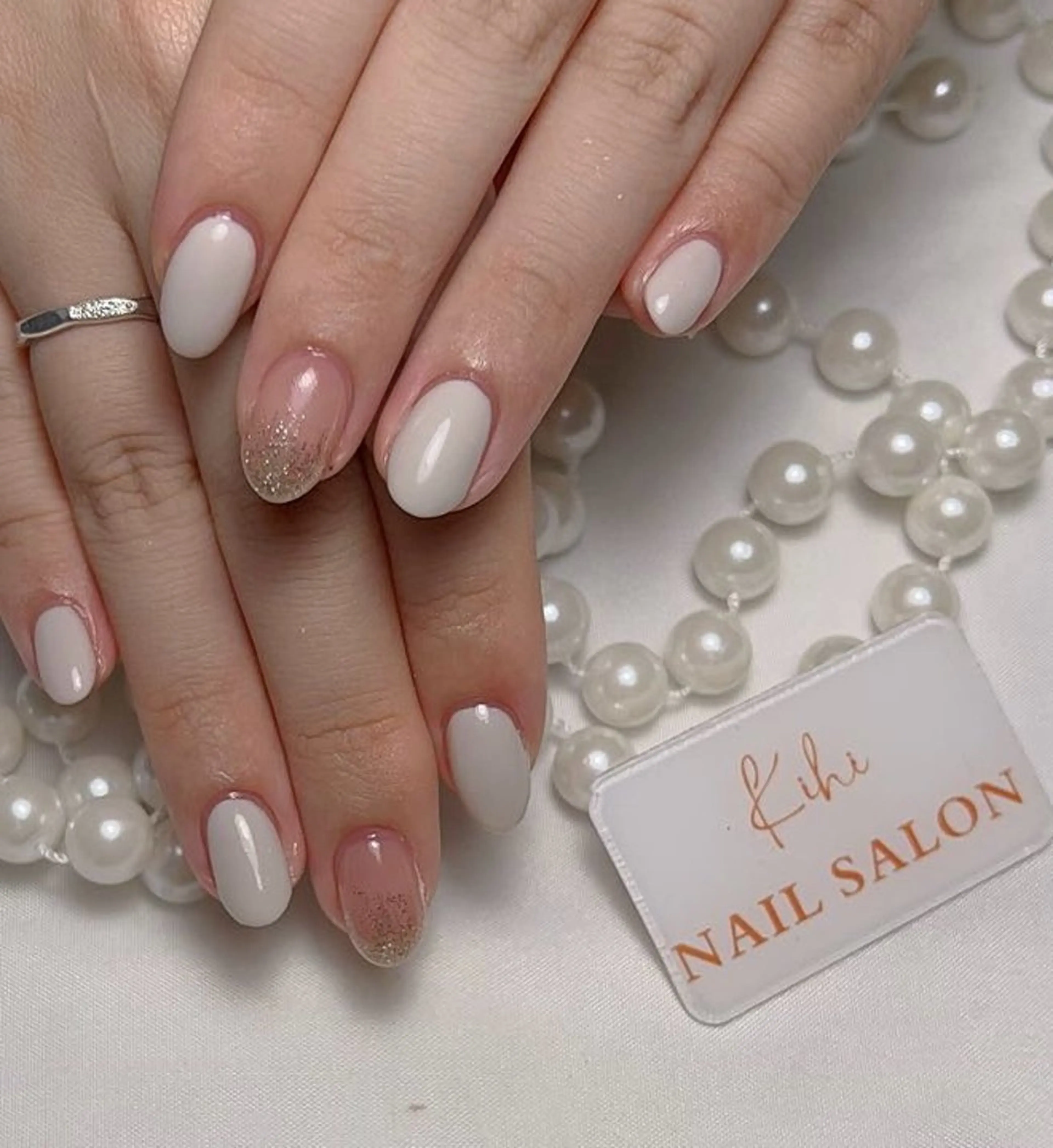 ネイル アートネイル フレンチネイル ジェルネイル グラデーション 韓国ネイル ハンドネイル ハンドケア さくら💮💮 【オフ無料】のネイルデザイン