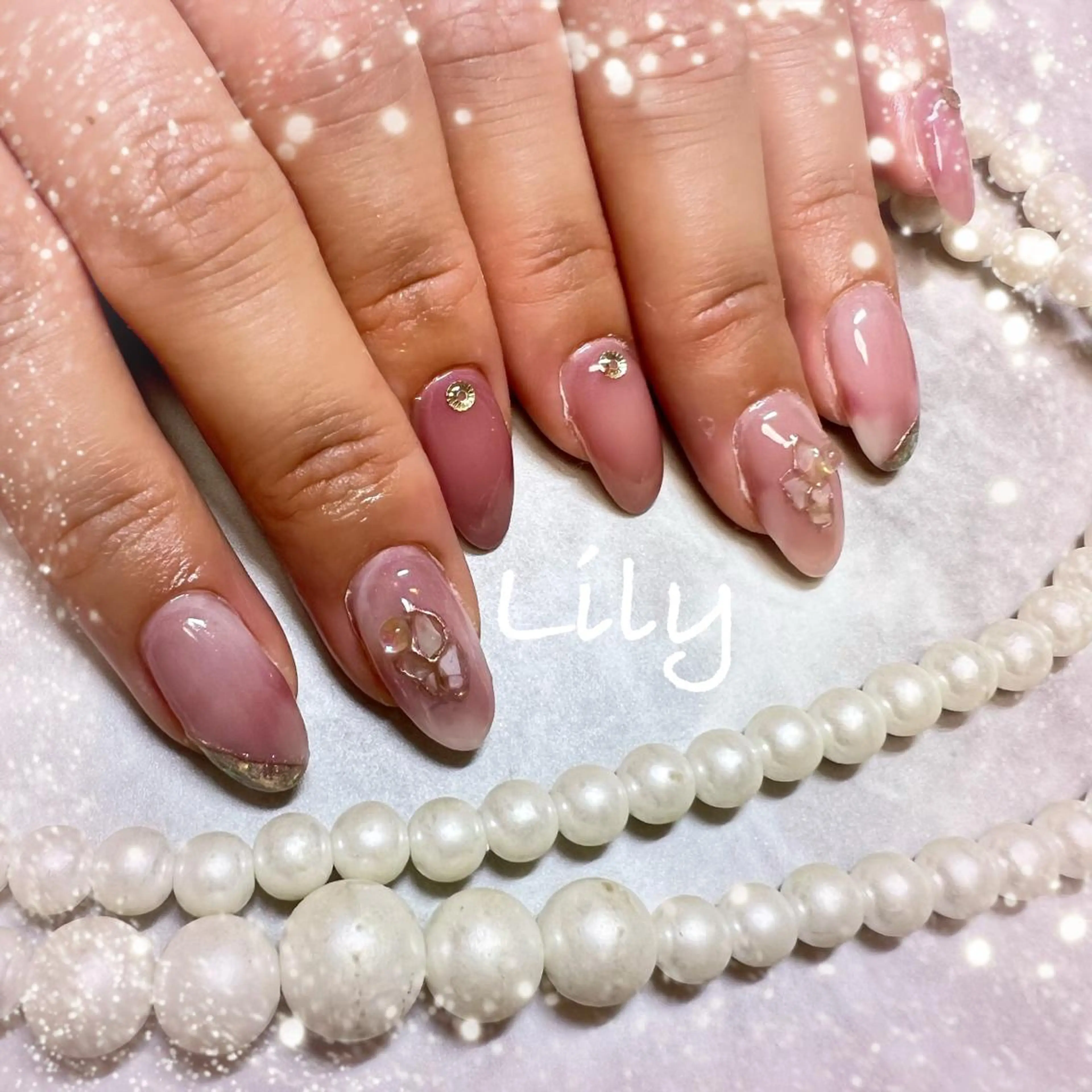 ネイル ハンドネイル Lily*nail 🌻Mii🌻のネイルデザイン