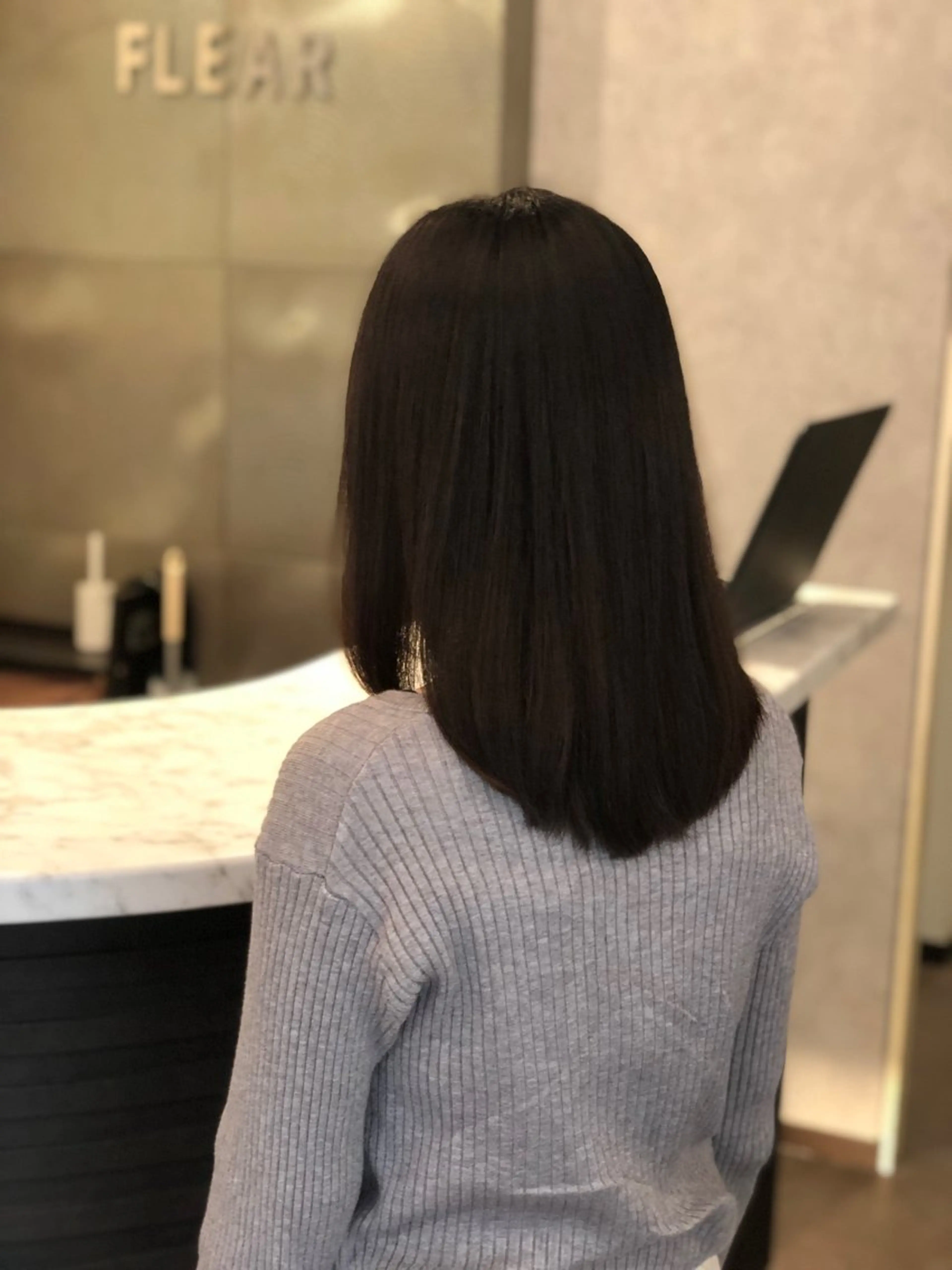 セミロング SOA FLEAR Tsuyoshiのヘアスタイル