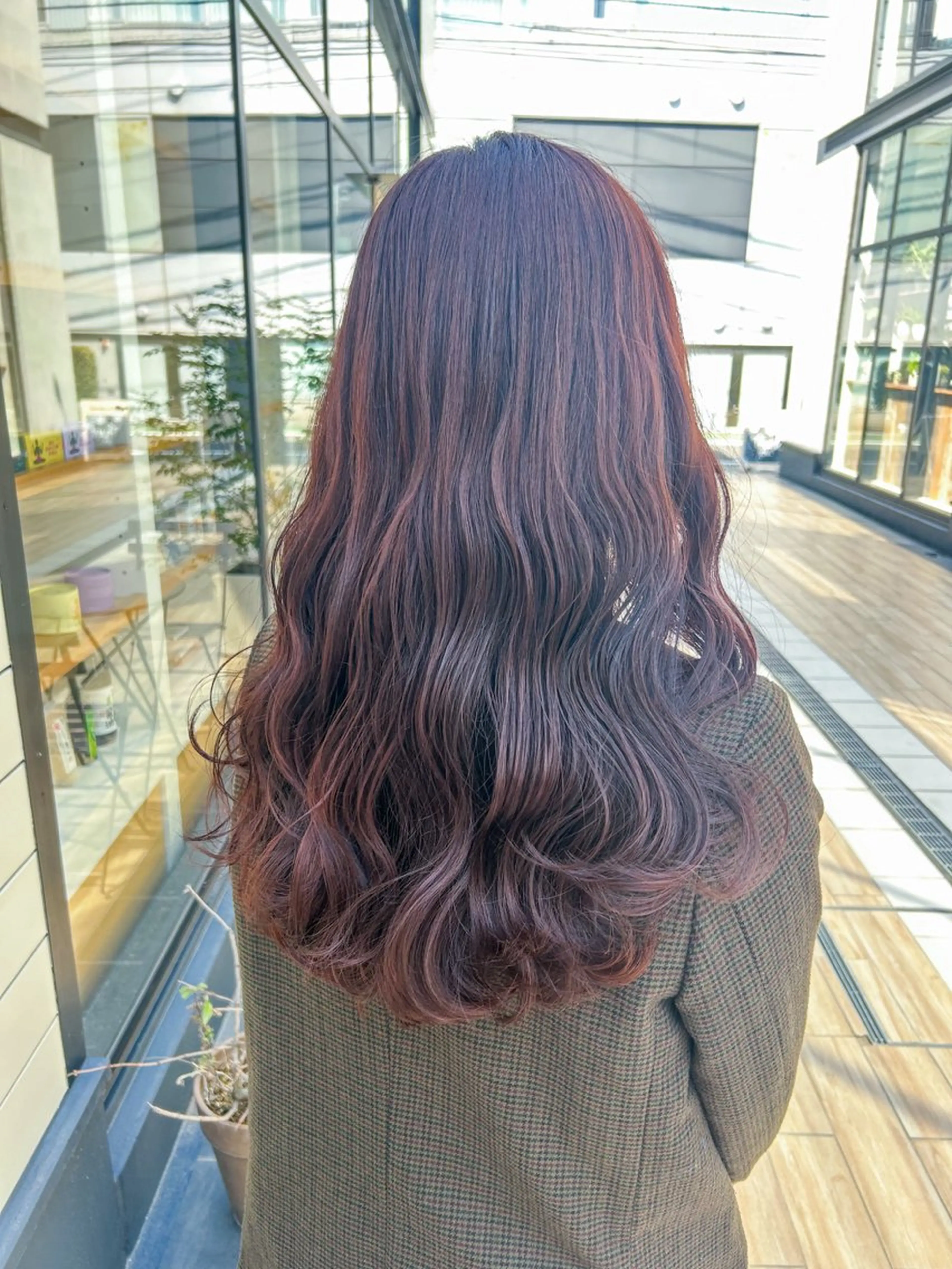 ロング カラー ヘアアレンジ ブリーチ ダブルカラー ブリーチなしカラー カット ヘアカラー トリートメント yuka .のヘアスタイル