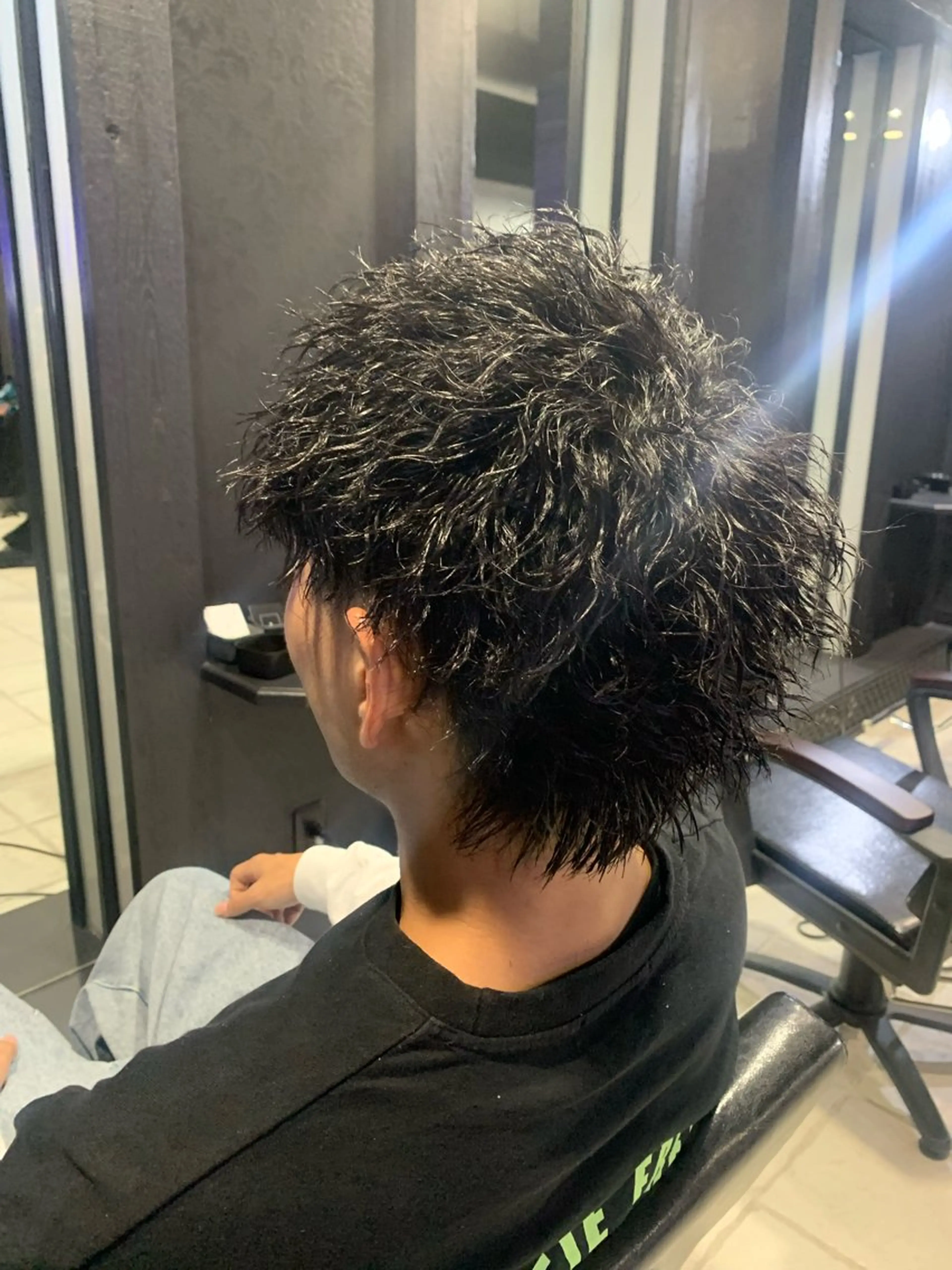 ショート メンズ メンズウルフカット ショートヘア ウルフカット メンズパーマ/難波/ 心斎橋　室園亮佑のヘアスタイル