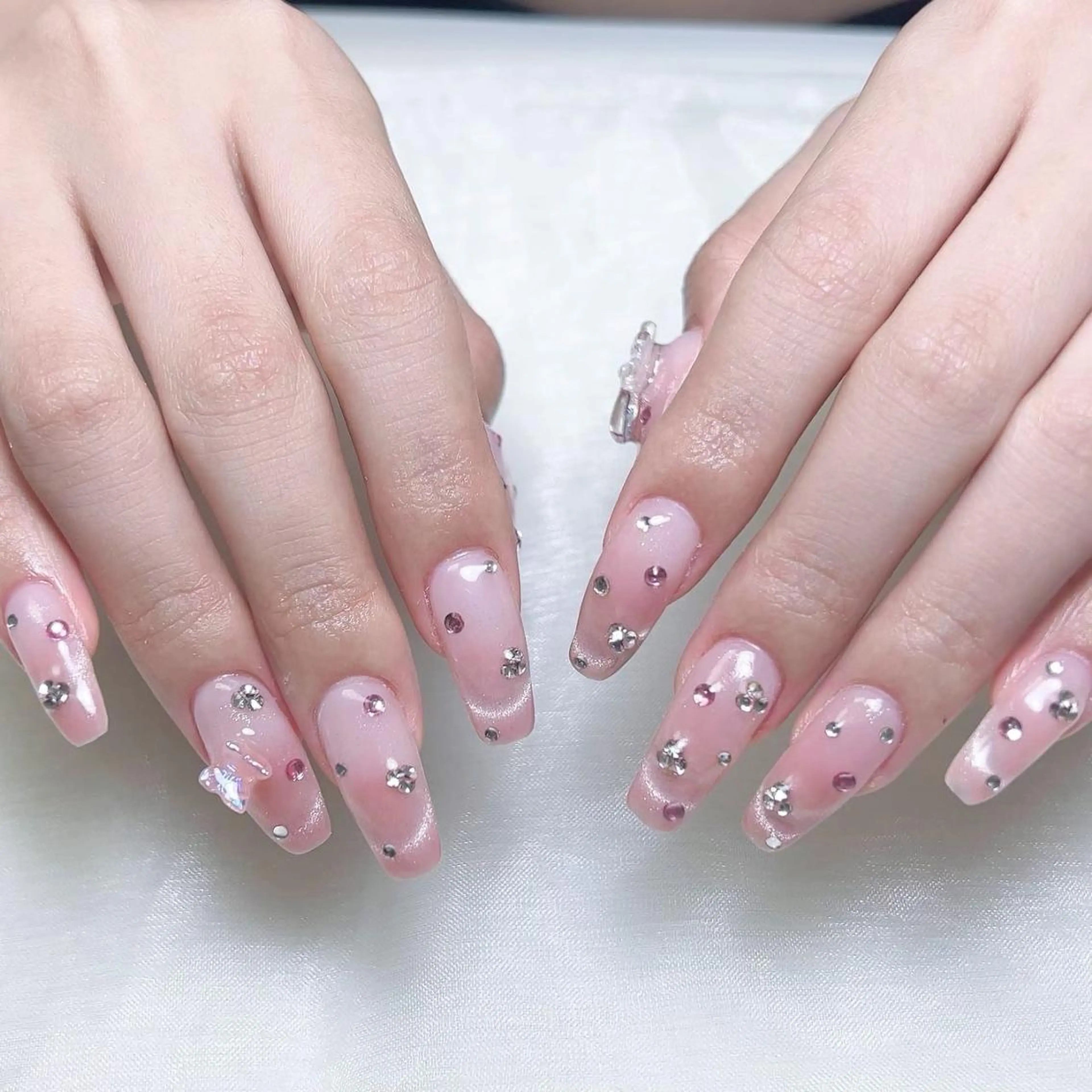 ネイル 持ち込み NAILサロン 木にいるのネイルデザイン