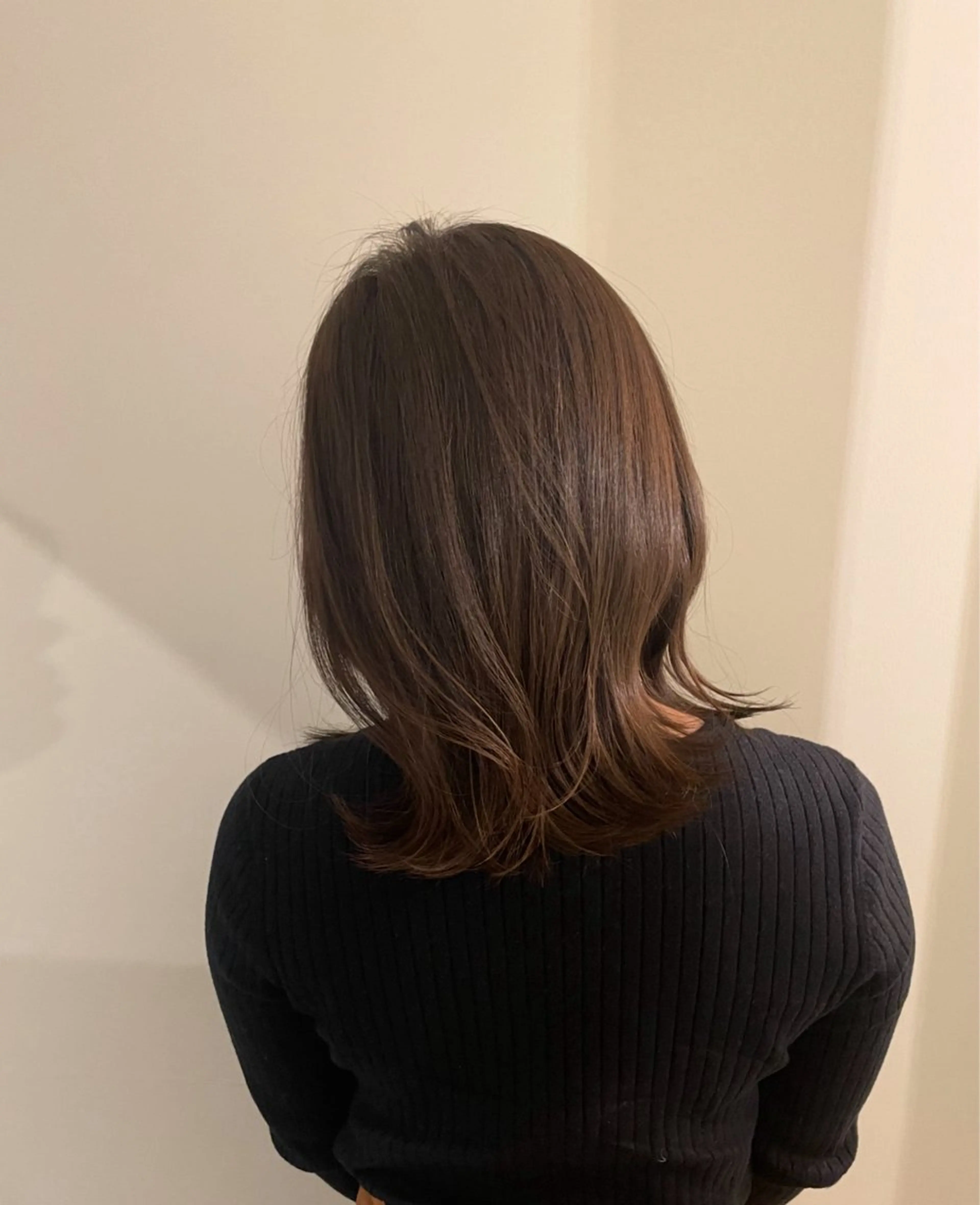 ミディアム カラー ボブ くびれヘア カット トリートメント ニュアンスカラー🫧 加納のヘアスタイル