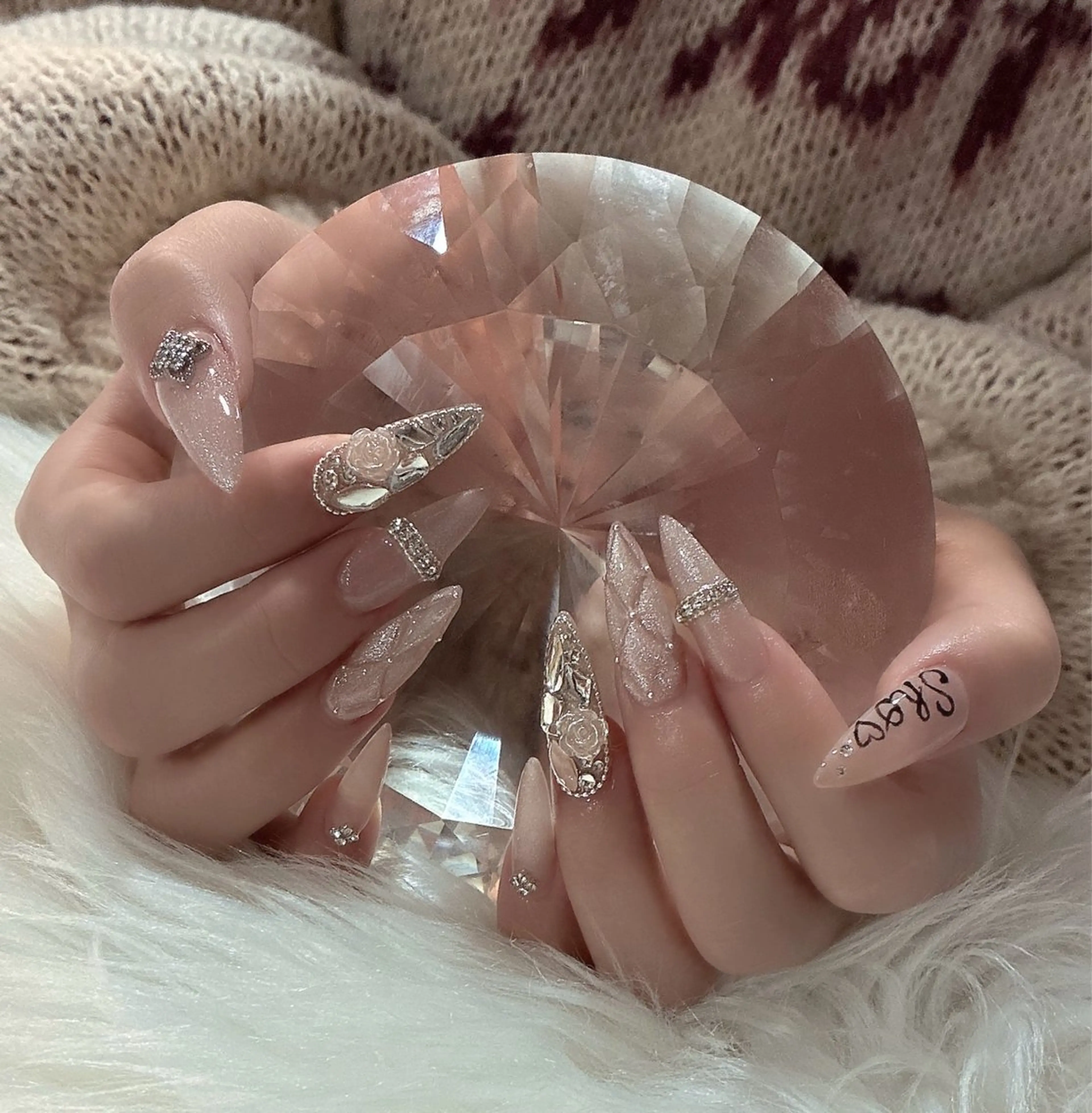 ネイル ハンドネイル LoaChaton kaeのネイルデザイン