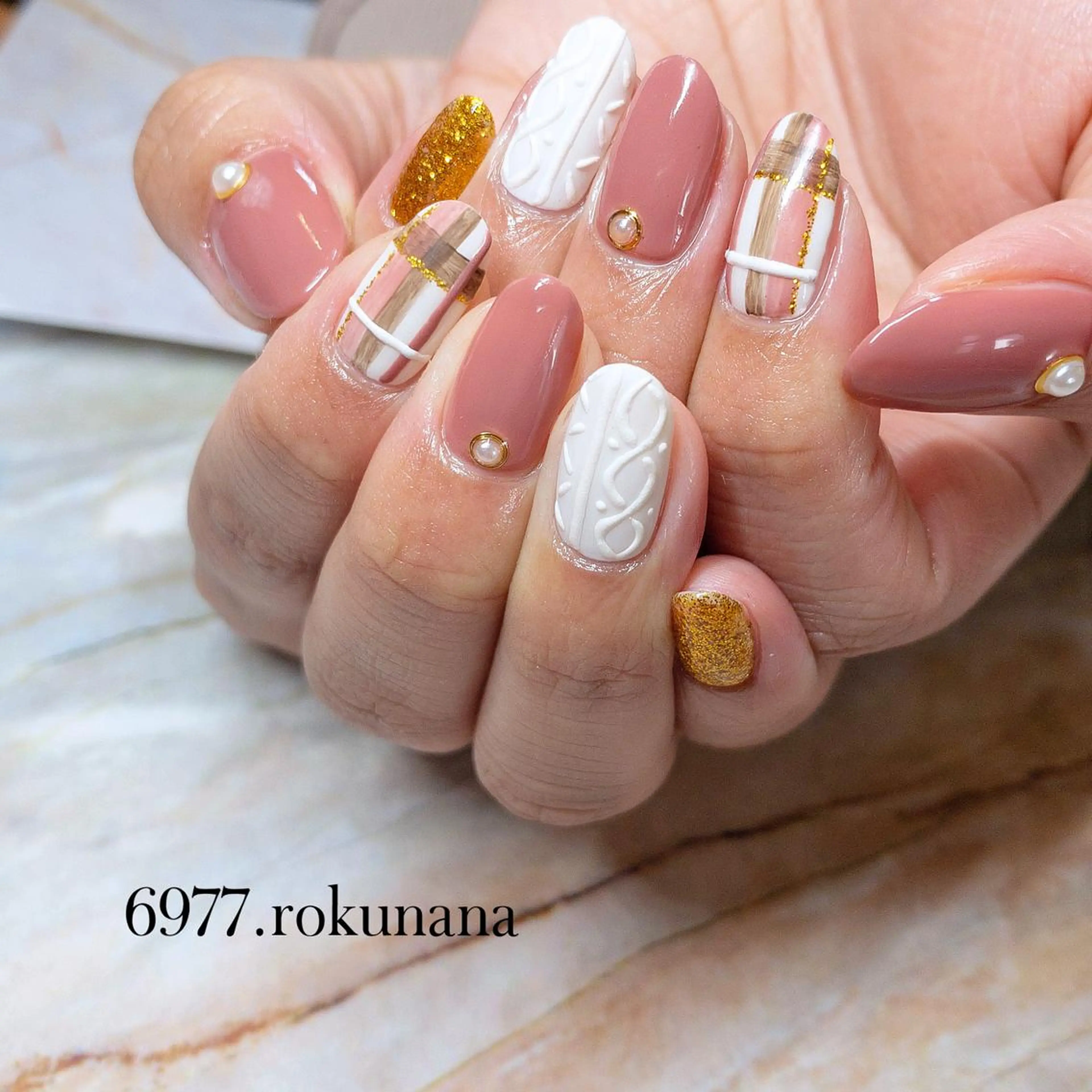 ネイル rokunana 佐野のネイルデザイン