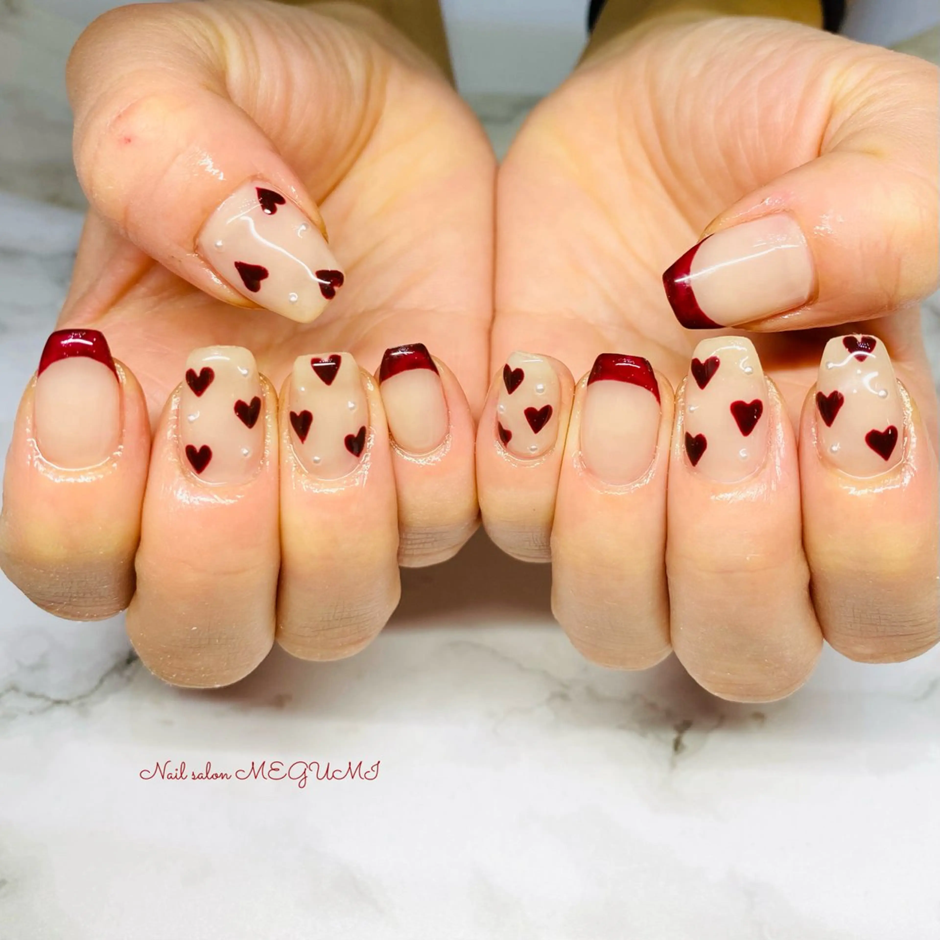 ネイル ゴージャス 持ち込み Nail salon MEGUMIのネイルデザイン