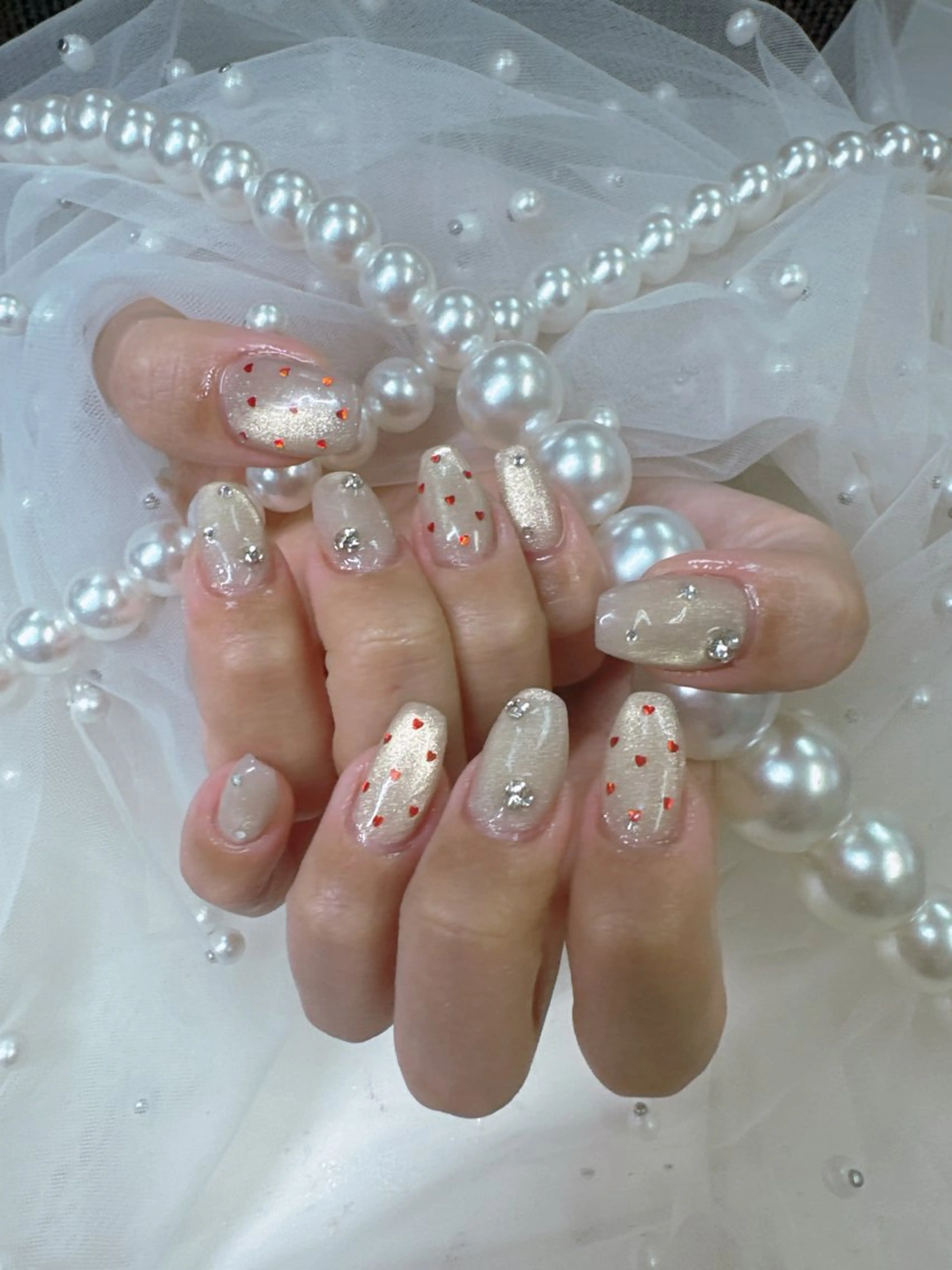 ネイル フレンチネイル ジェルネイル ガラスフレンチ キラキラネイル ロングネイル ハンドネイル Queeens nailのネイルデザイン