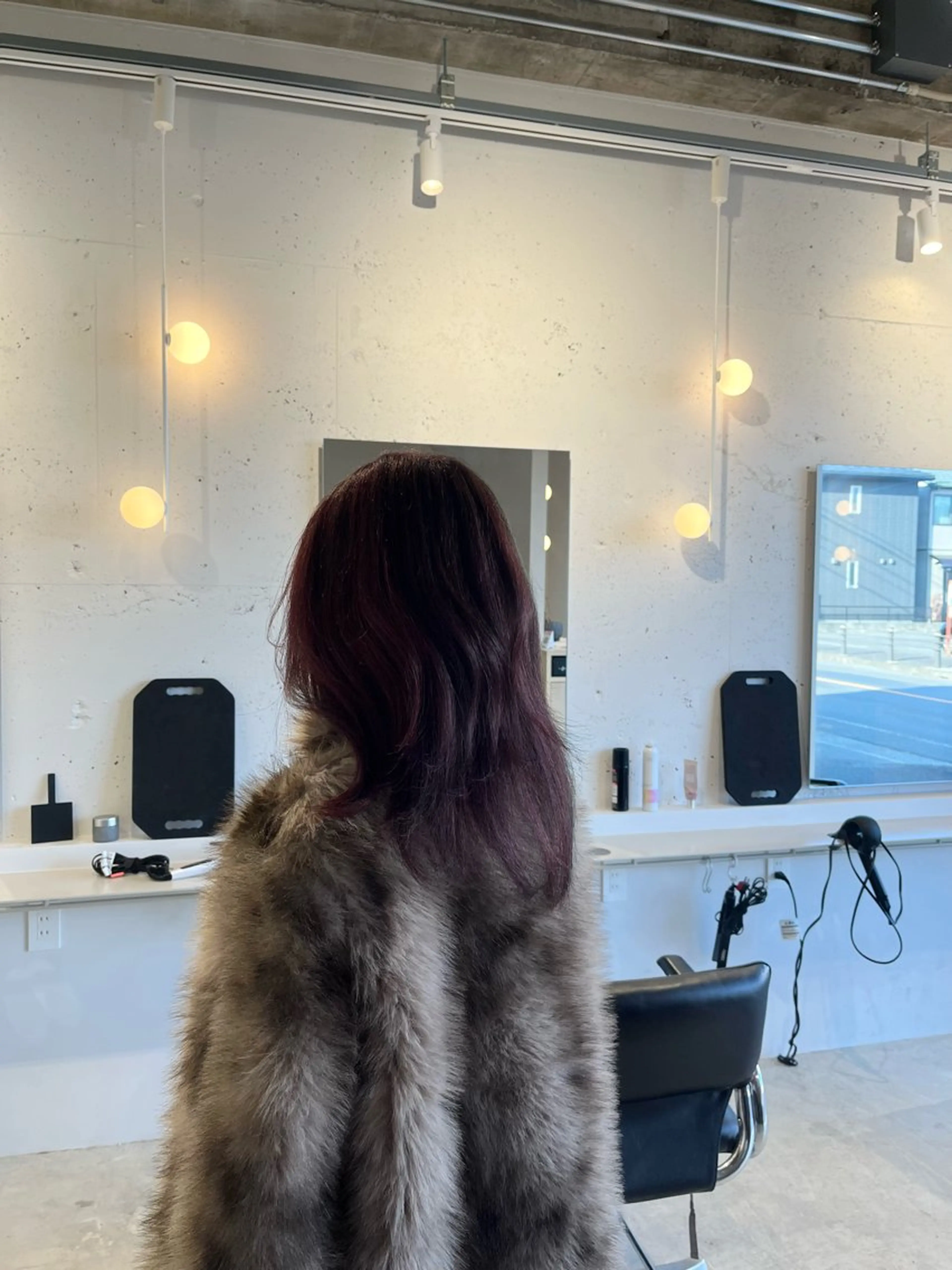 ミディアム 山田 優香のヘアスタイル
