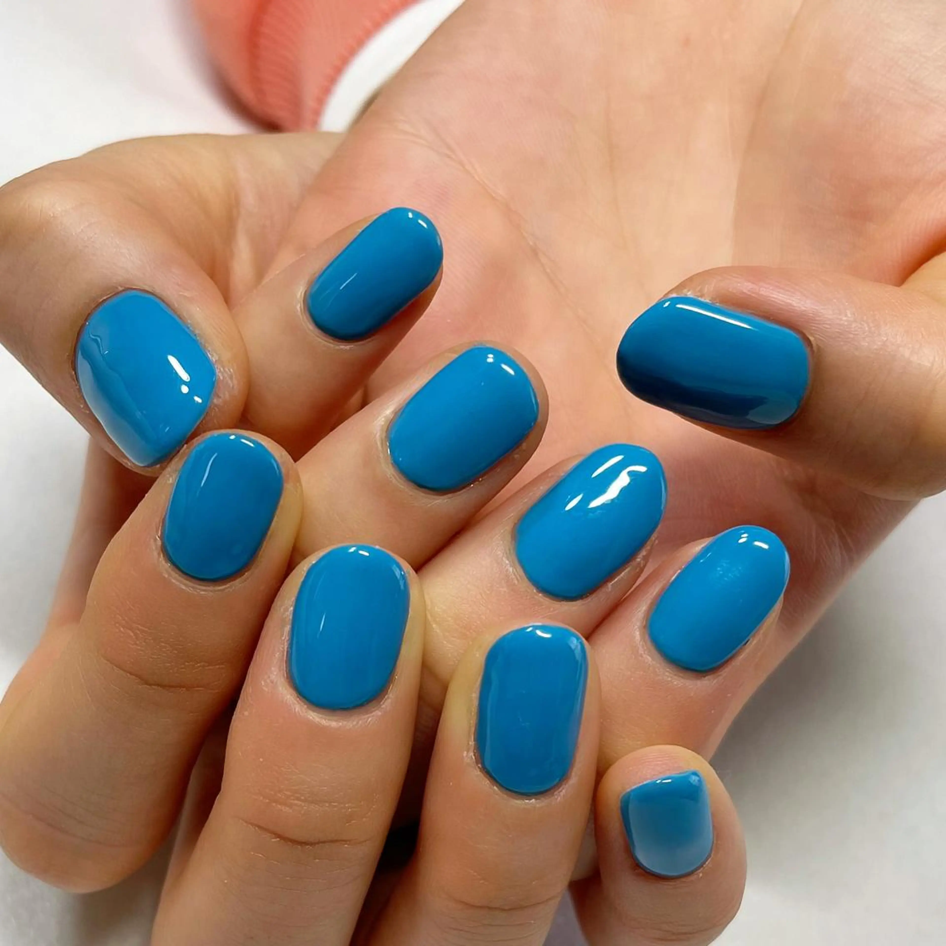 ネイル ワンカラーネイル 東 千夏のネイルデザイン