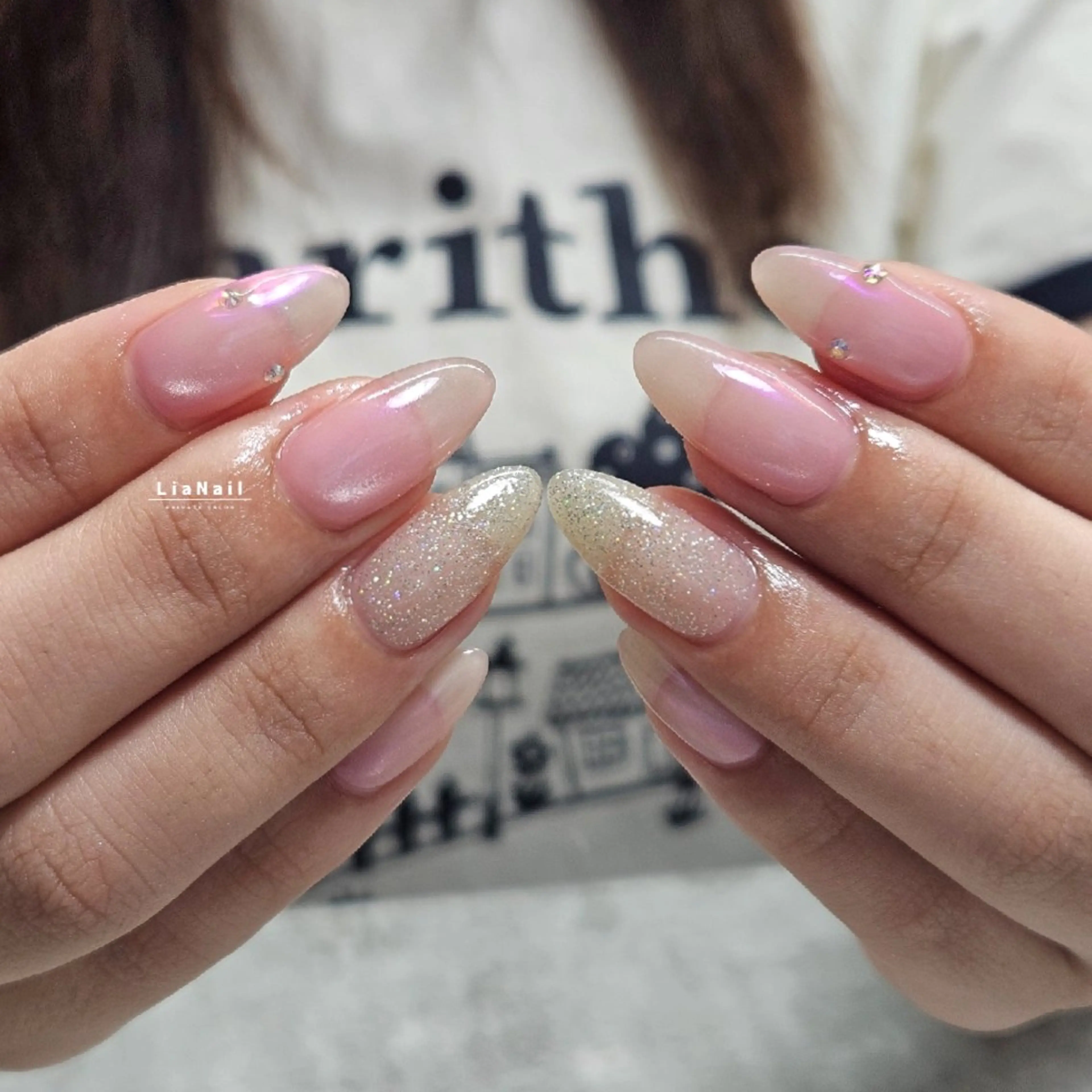 ネイル ハンドネイル Lia Nailのネイルデザイン