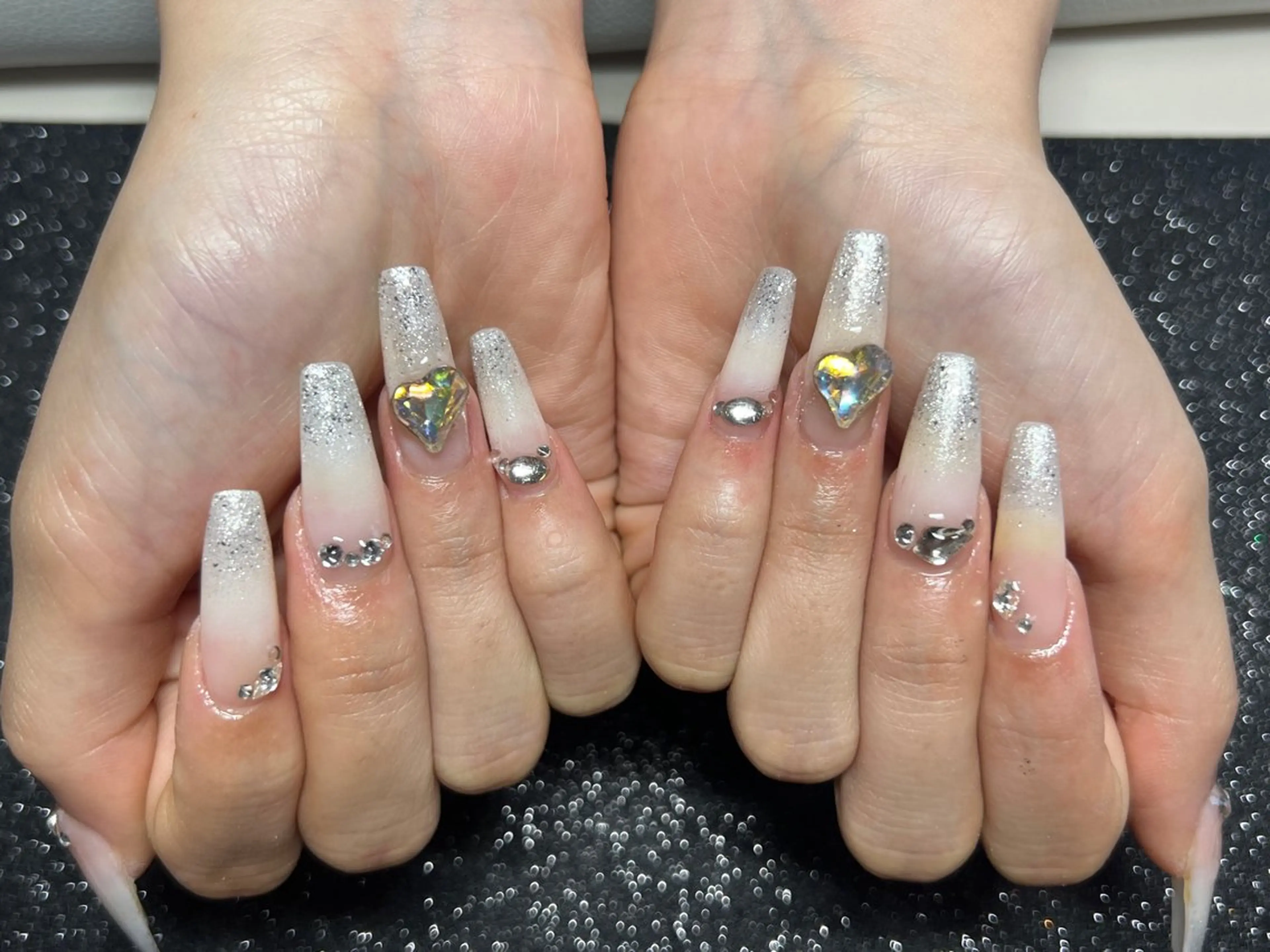 ネイル アートネイル Rin Nails Osakaのネイルデザイン