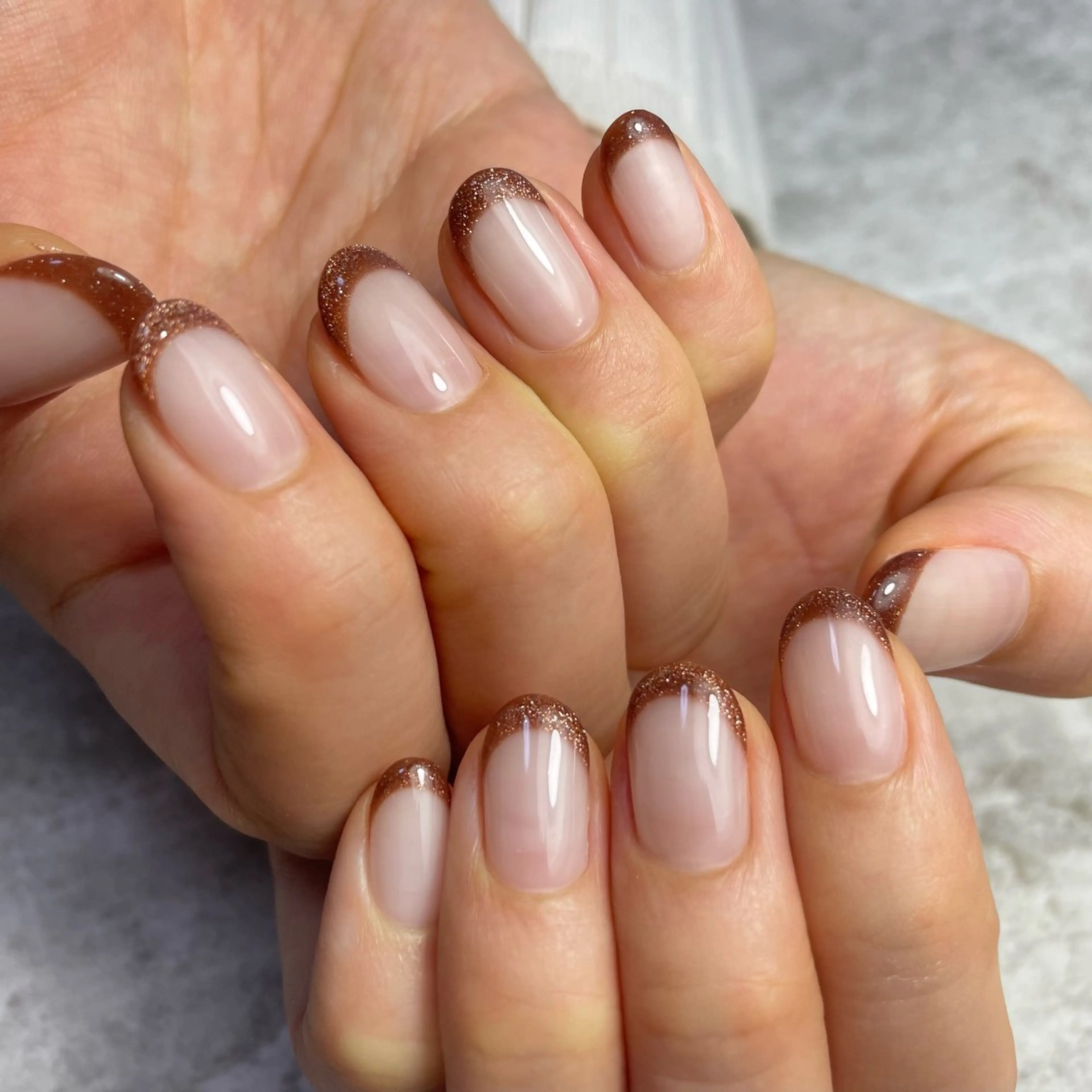 ネイル フレンチネイル マグネットネイル ハンドネイル Yukari chèrieのマツエク・マツパデザイン