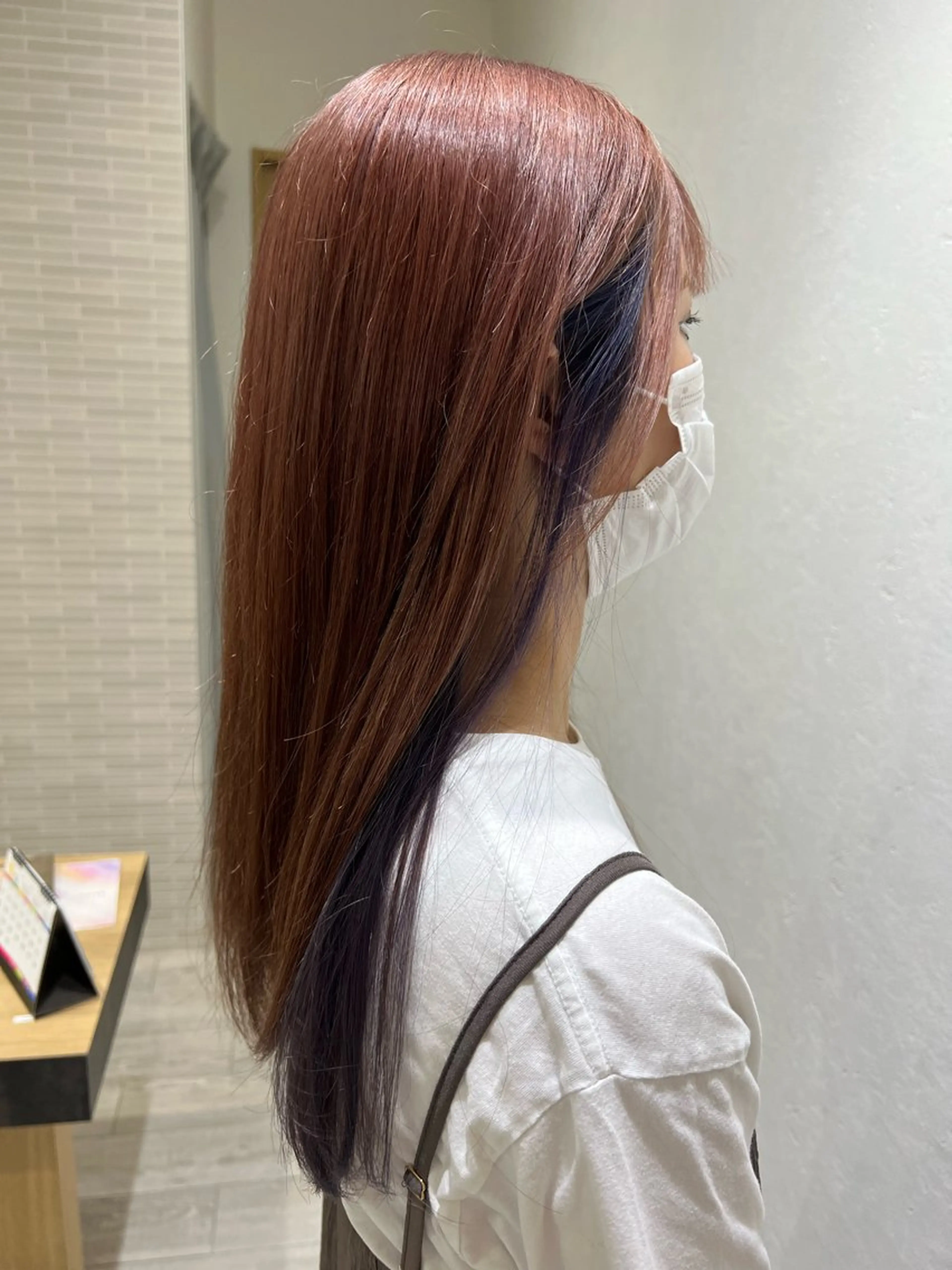 ロング 吉川 敬のヘアスタイル