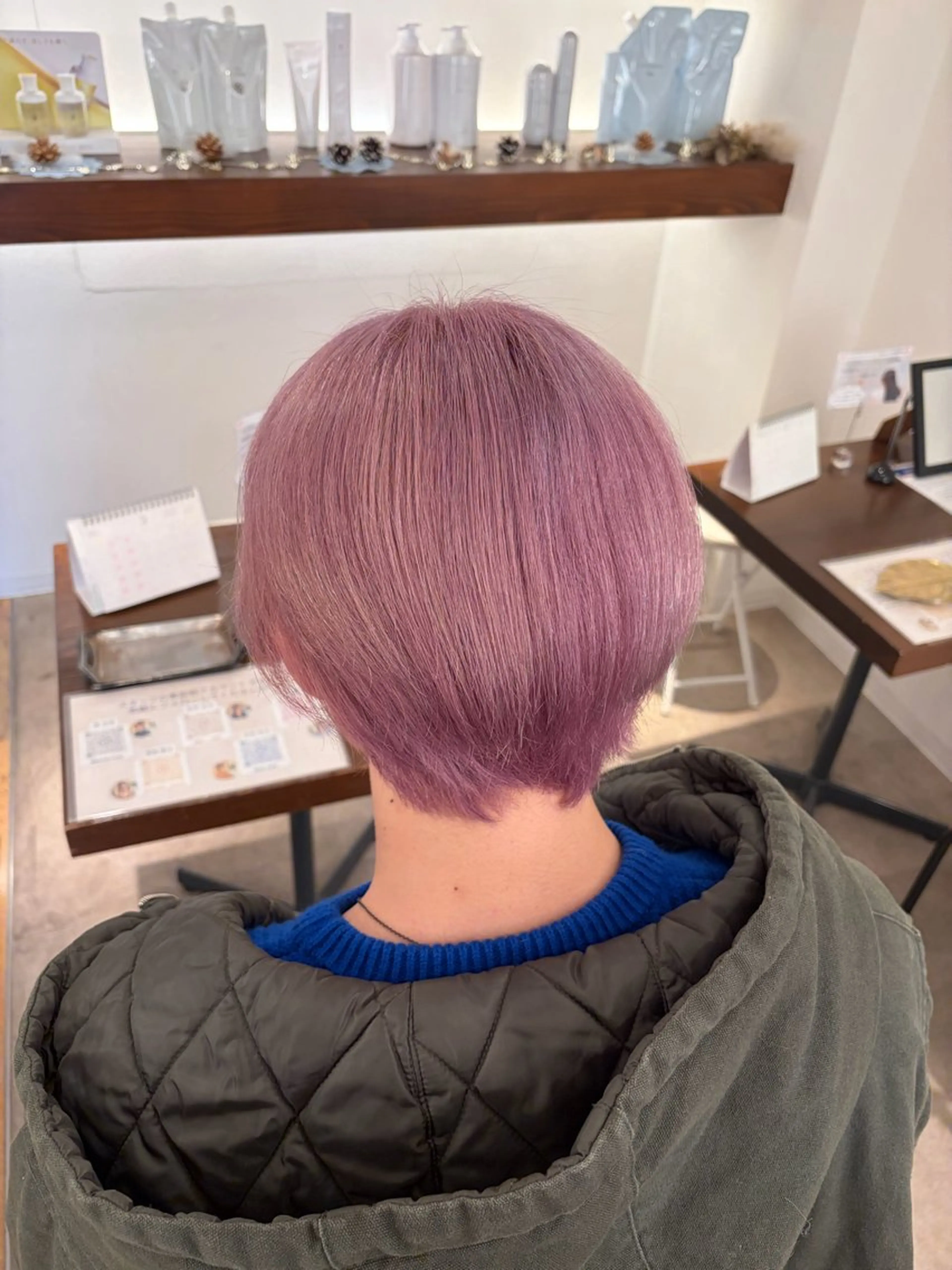 カラー メンズ メンズブリーチ ブリーチ ピンクカラー ピンクパープル 髪質改善 カット ヘアカラー トリートメント 髪質改善カラー 貝本 遥那 🧸⸝⋆*のヘアスタイル