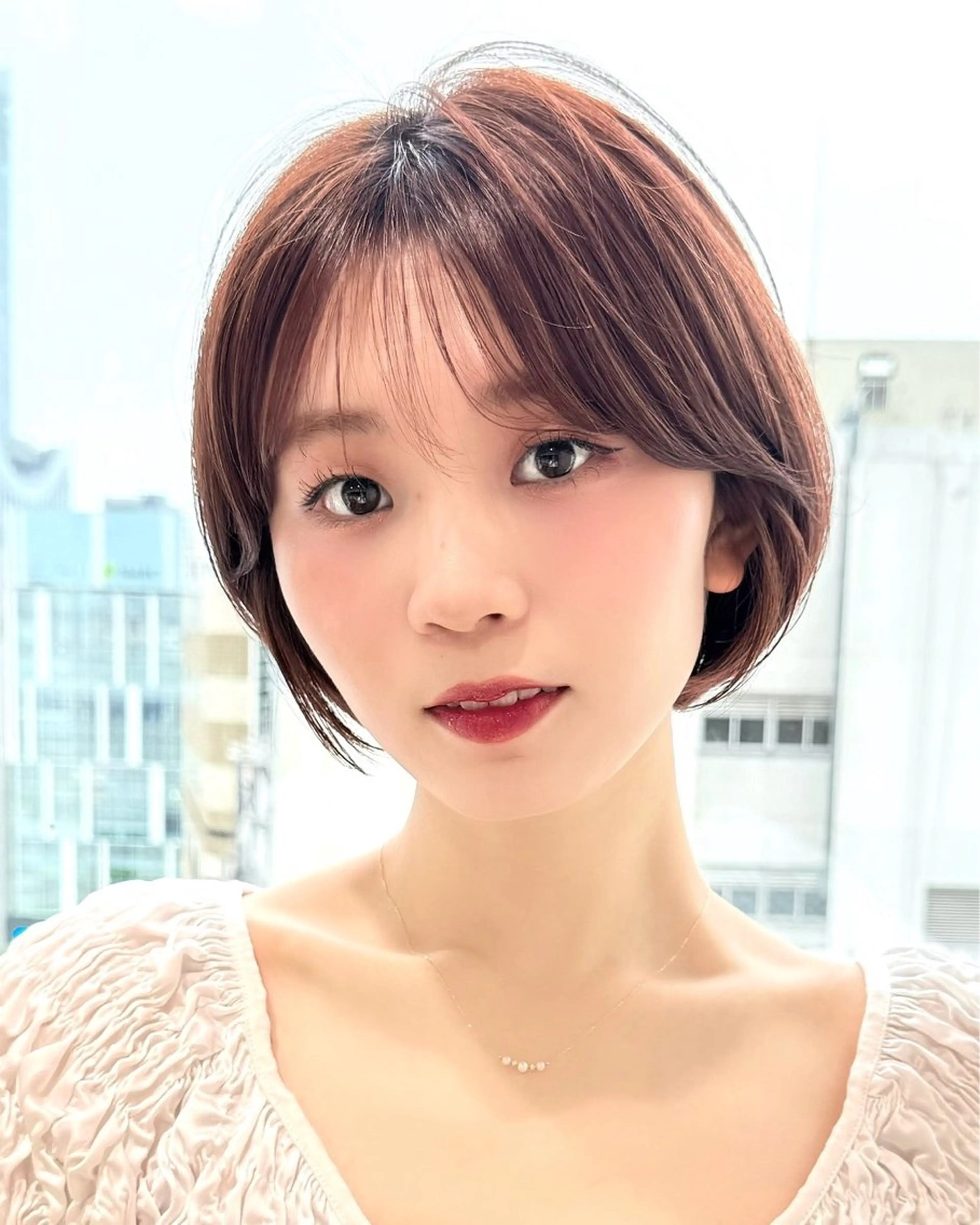 ショート カラー カット ヘアカラー トリートメント 💍新宿ショート 💍岩田莉奈のヘアスタイル
