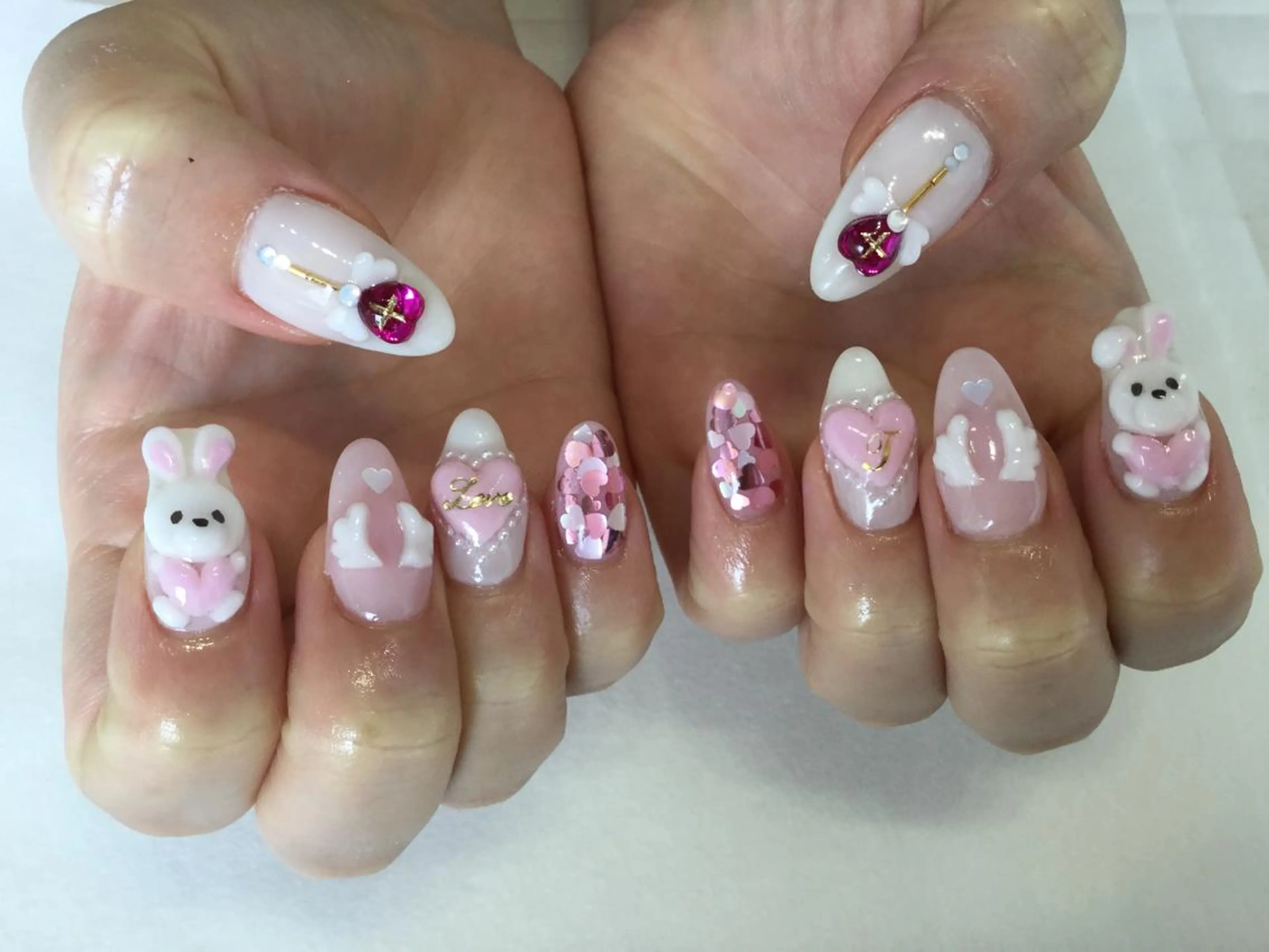 ネイル ハンドネイル 💎🐰 saki. m 🐰💎のネイルデザイン