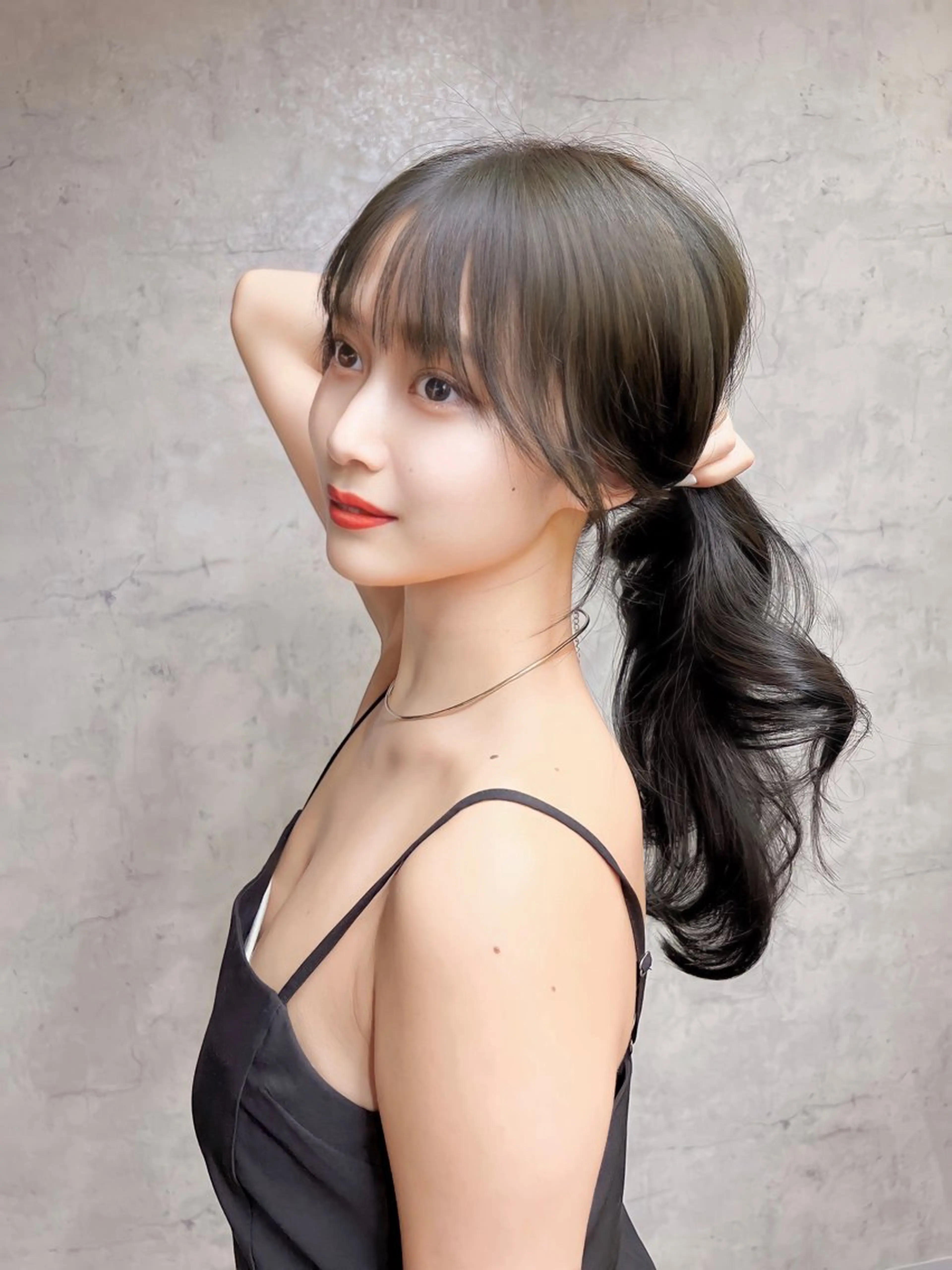 セミロング カラー ヘアアレンジ カット ヘアカラー トリートメント ヘッドスパ ヘアセット 韓国レイヤー ハッシュ🤍渋谷のヘアスタイル