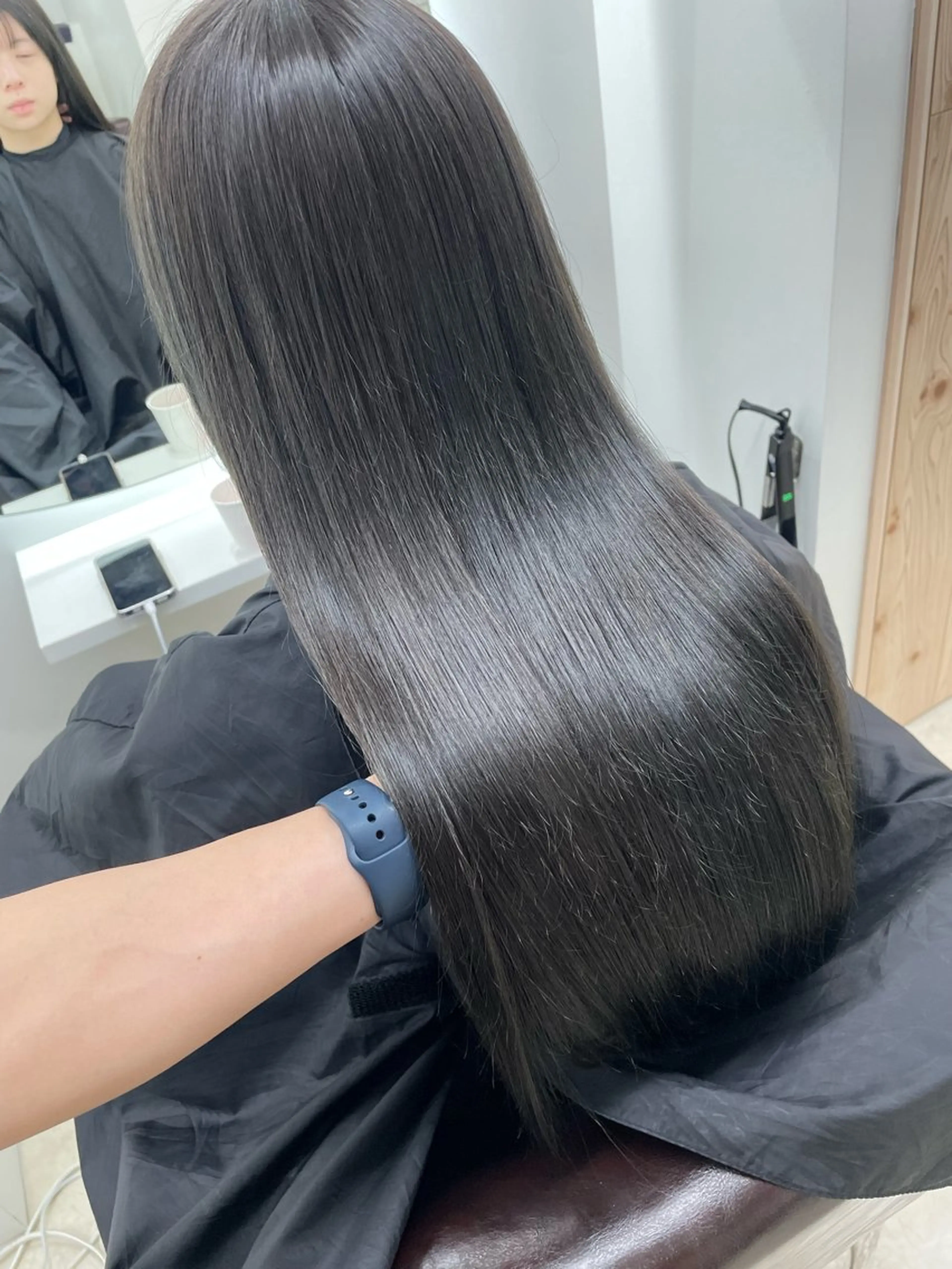 ロング カラー カット 縮毛矯正 トリートメント ヘアセット 新宿/韓国ヘア/ 髪質改善ストレートのヘアスタイル