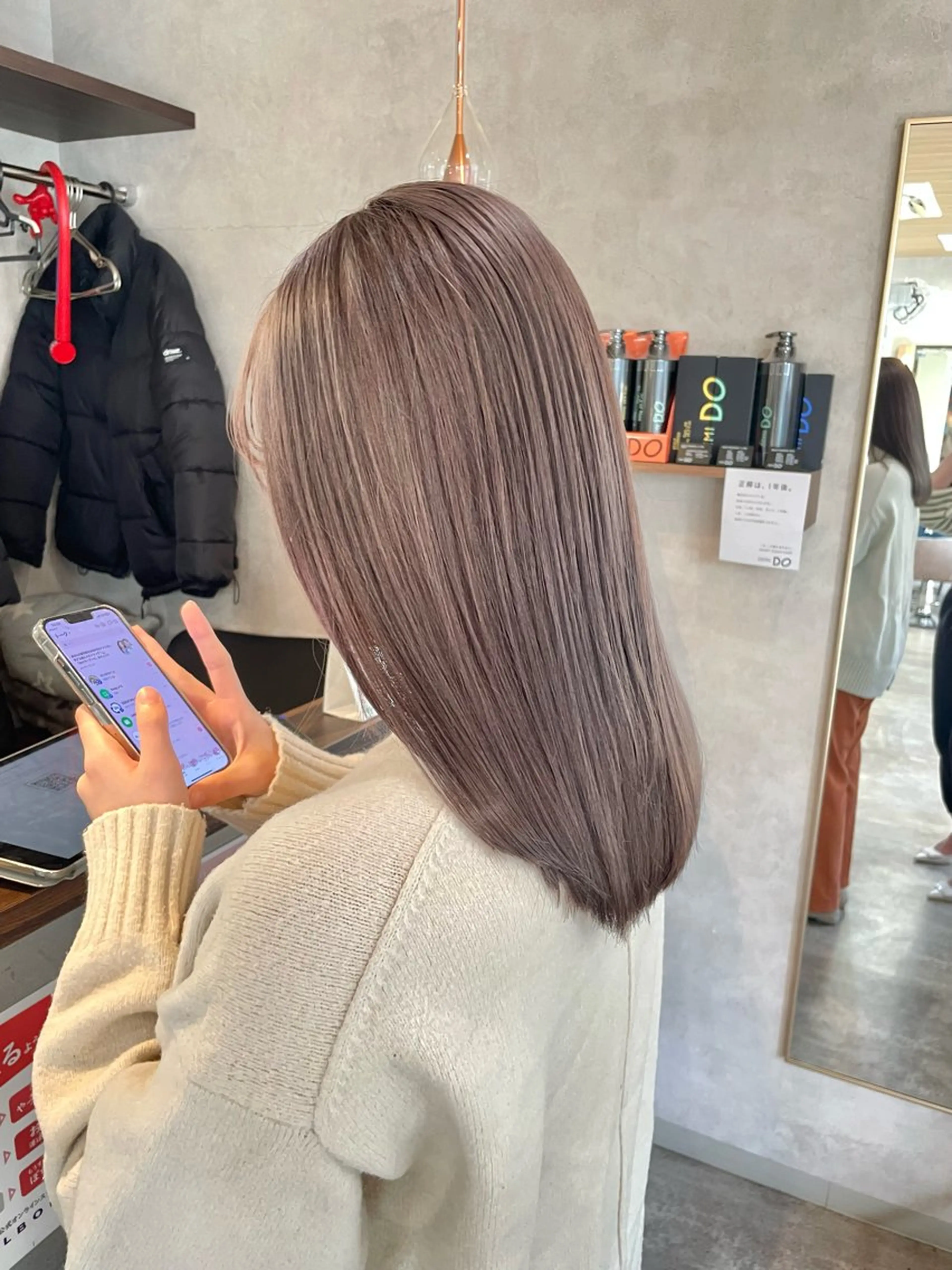 【平日限定♪】カット➕ツヤ感カラー➕艶プレミアムトリートメントの写真