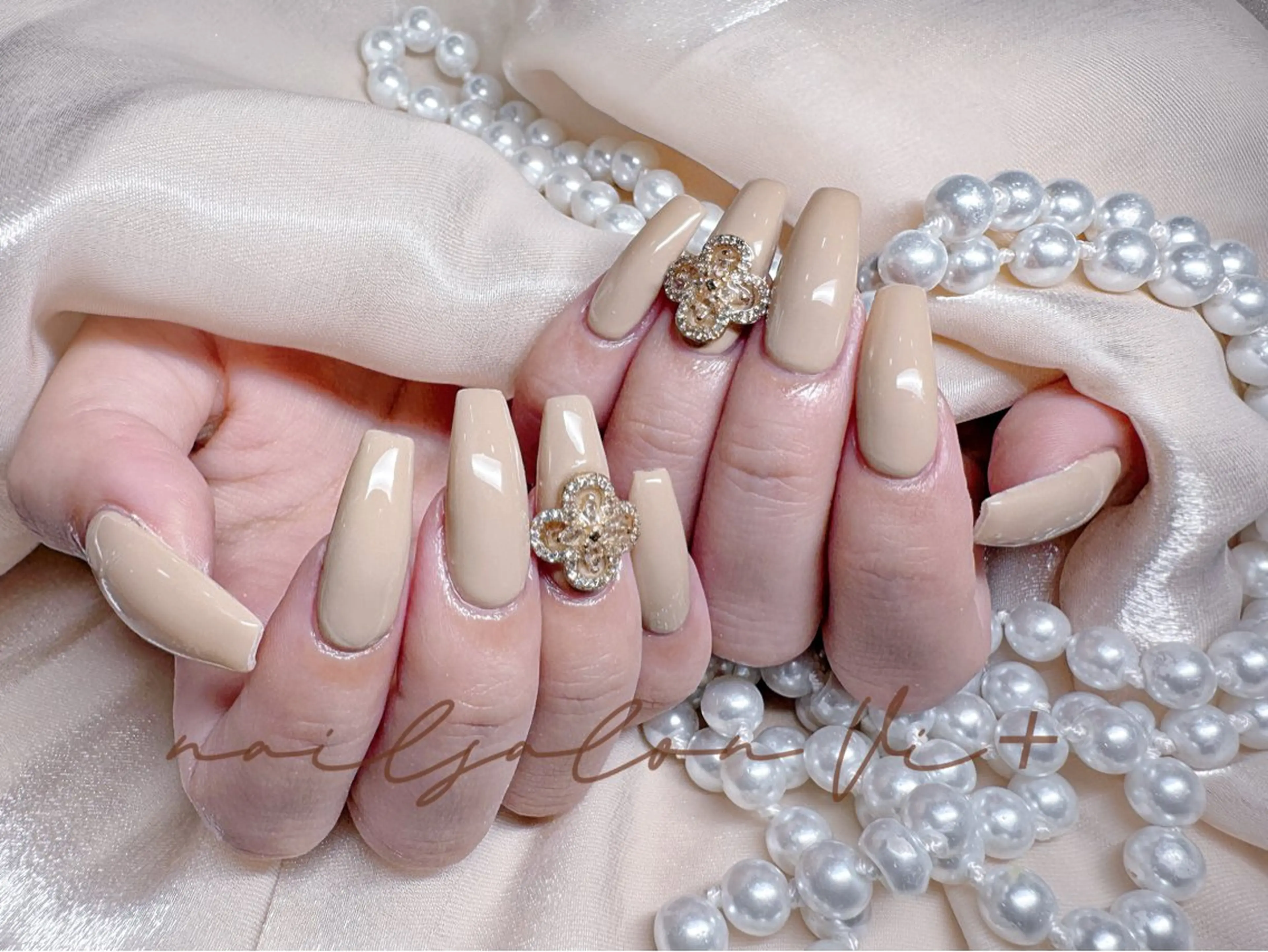 ネイル ハンドネイル ✨Nailsalon Vi+✨のネイルデザイン