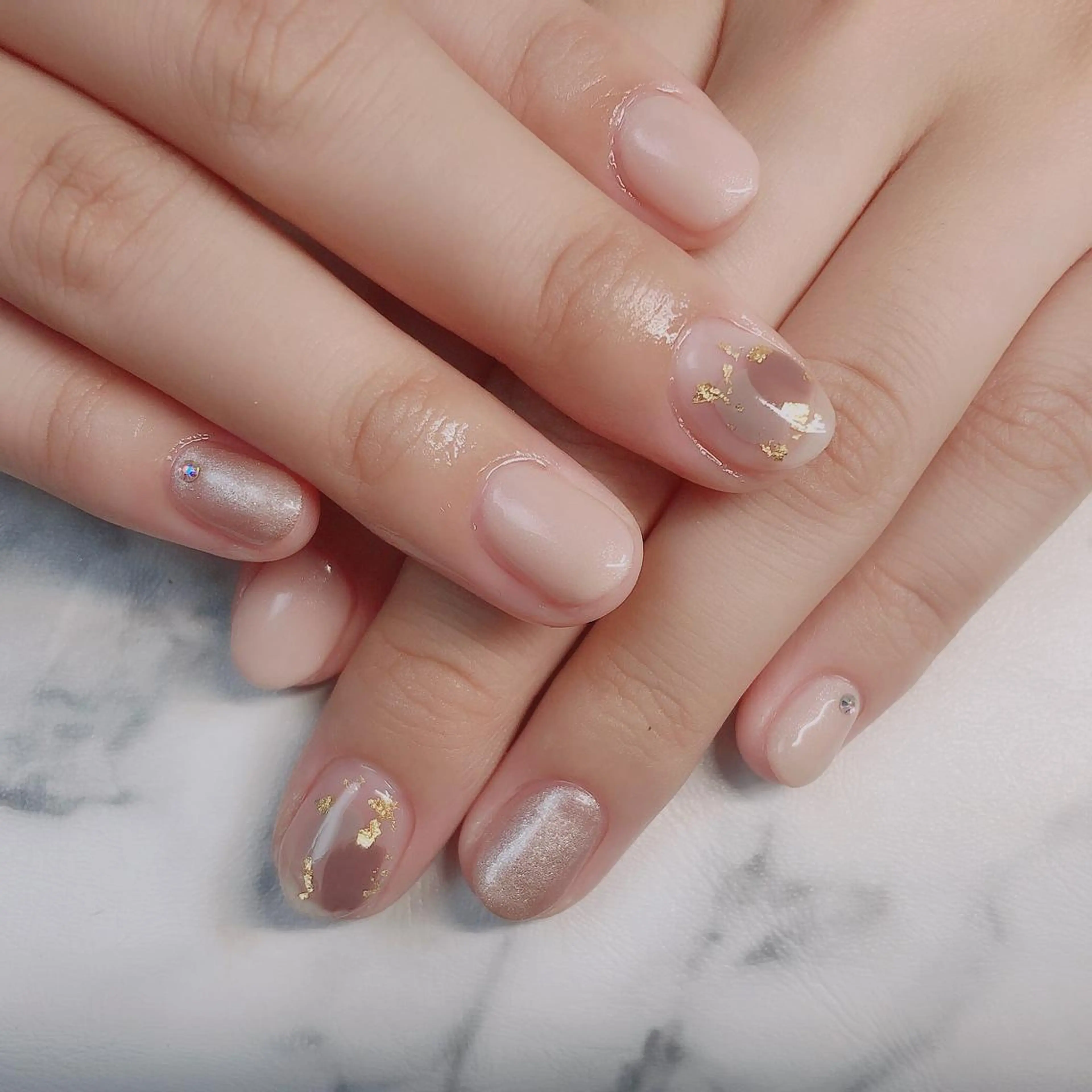 ネイル ハンドネイル ネイルサロンエクラ 🫧Shizukaのネイルデザイン