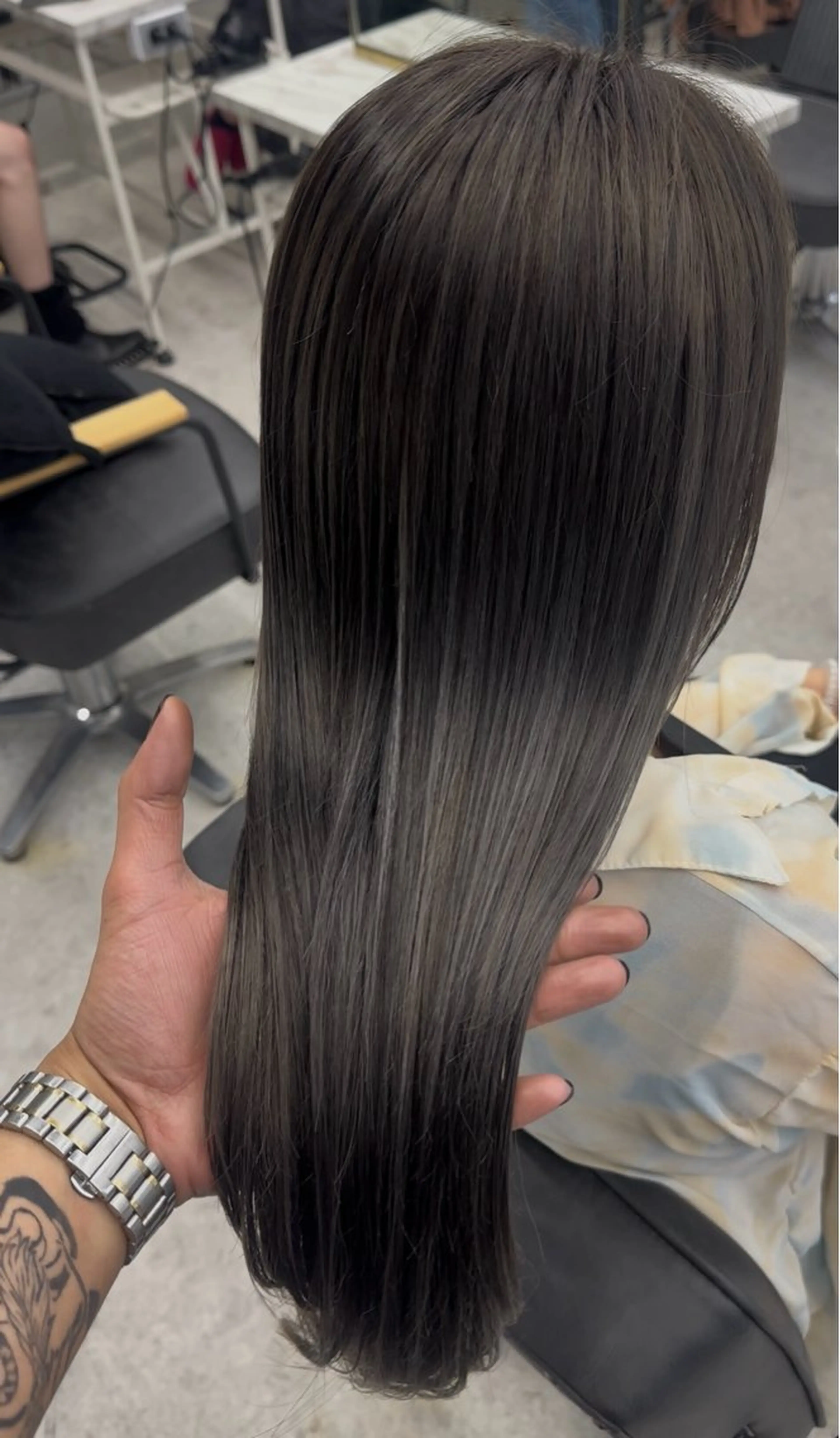 [褒められ髪に🫶]髪質改善つや髪縮毛矯正➕カット➕システムトリートメントの写真