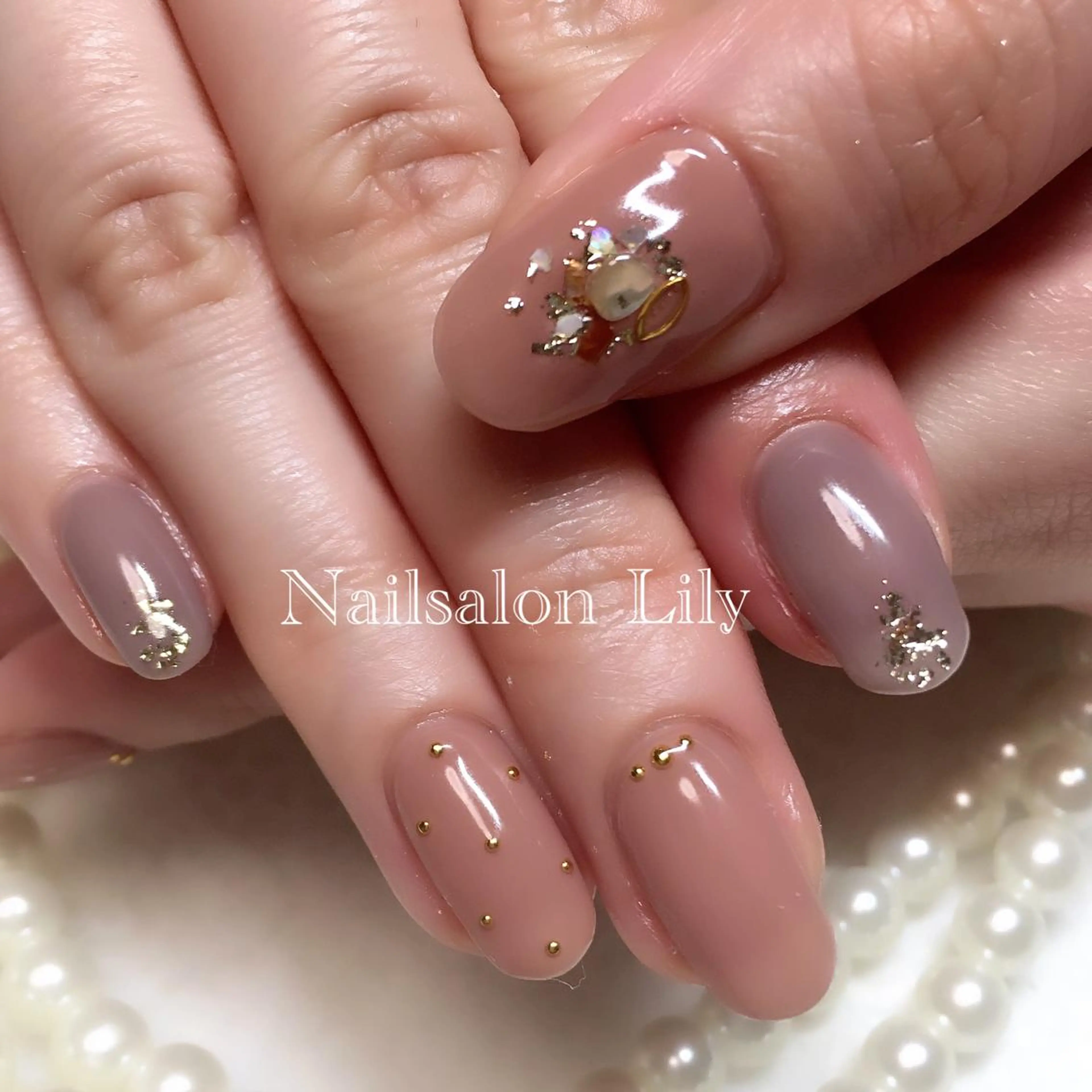 ネイル カジュアル Lily*nail 🌻Mii🌻のネイルデザイン