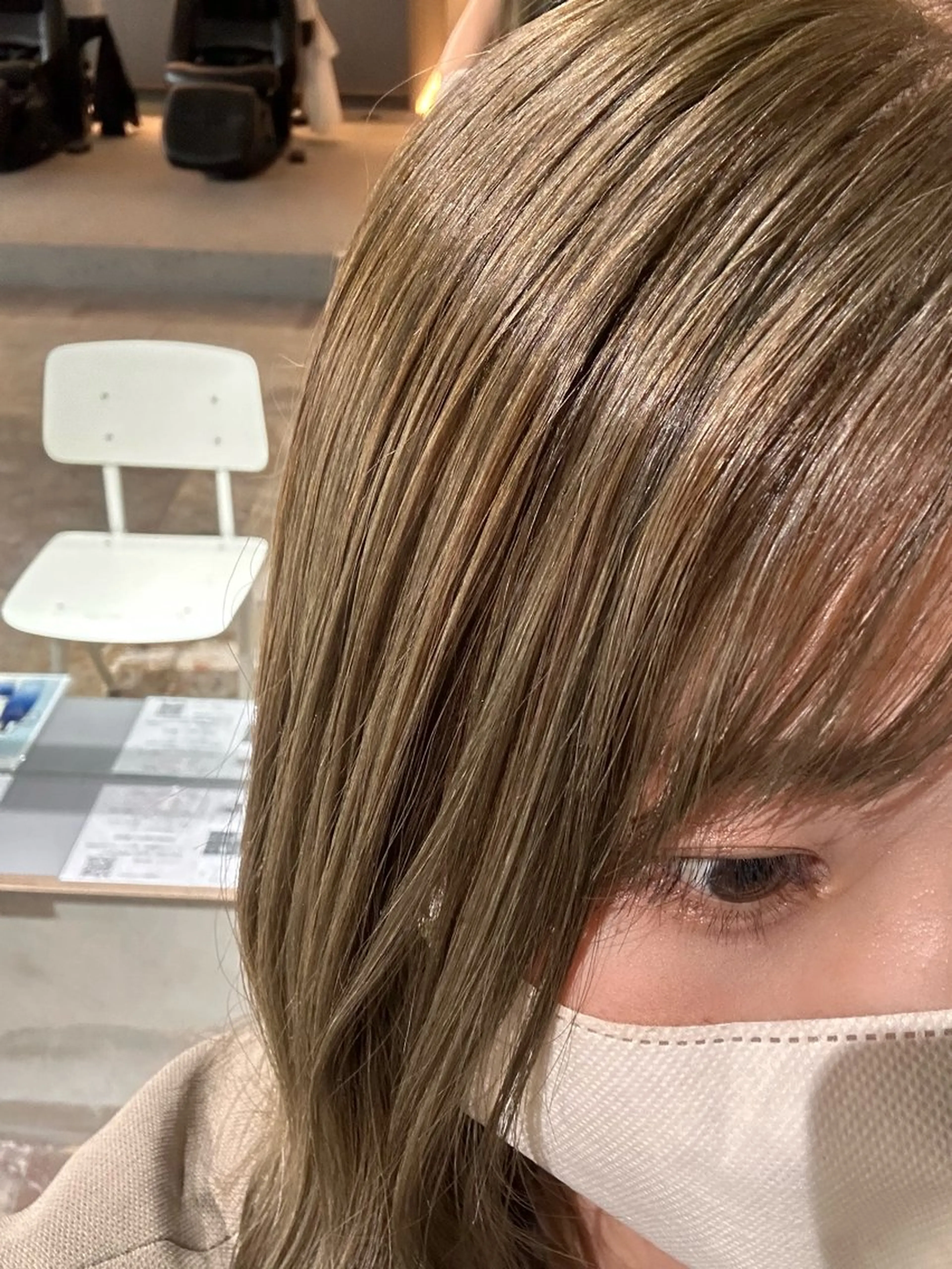 ミディアム 玉置 七海のヘアスタイル