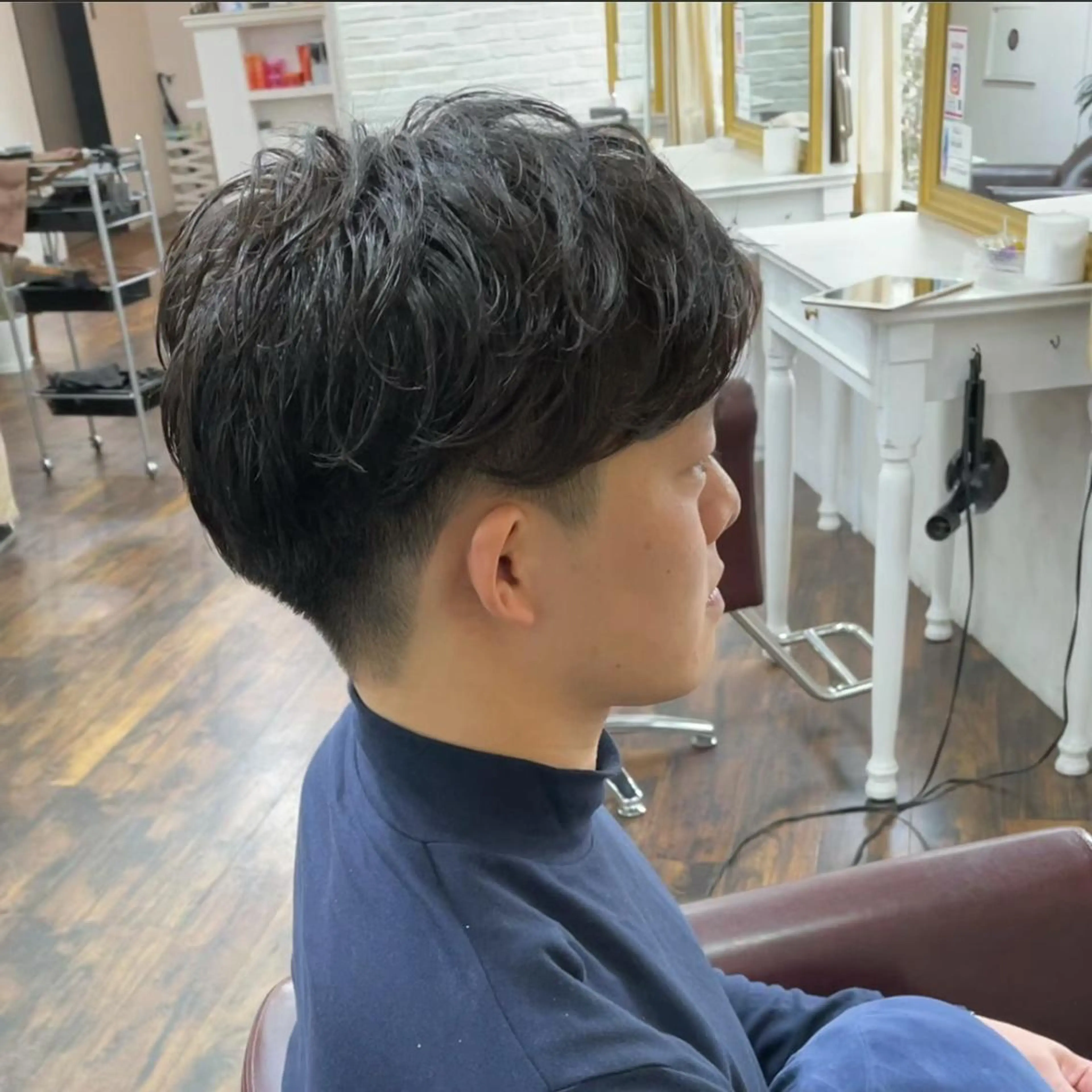 パーマ メンズ ビジネス カット パーマ トリートメント Soleria 田中慎一のヘアスタイル