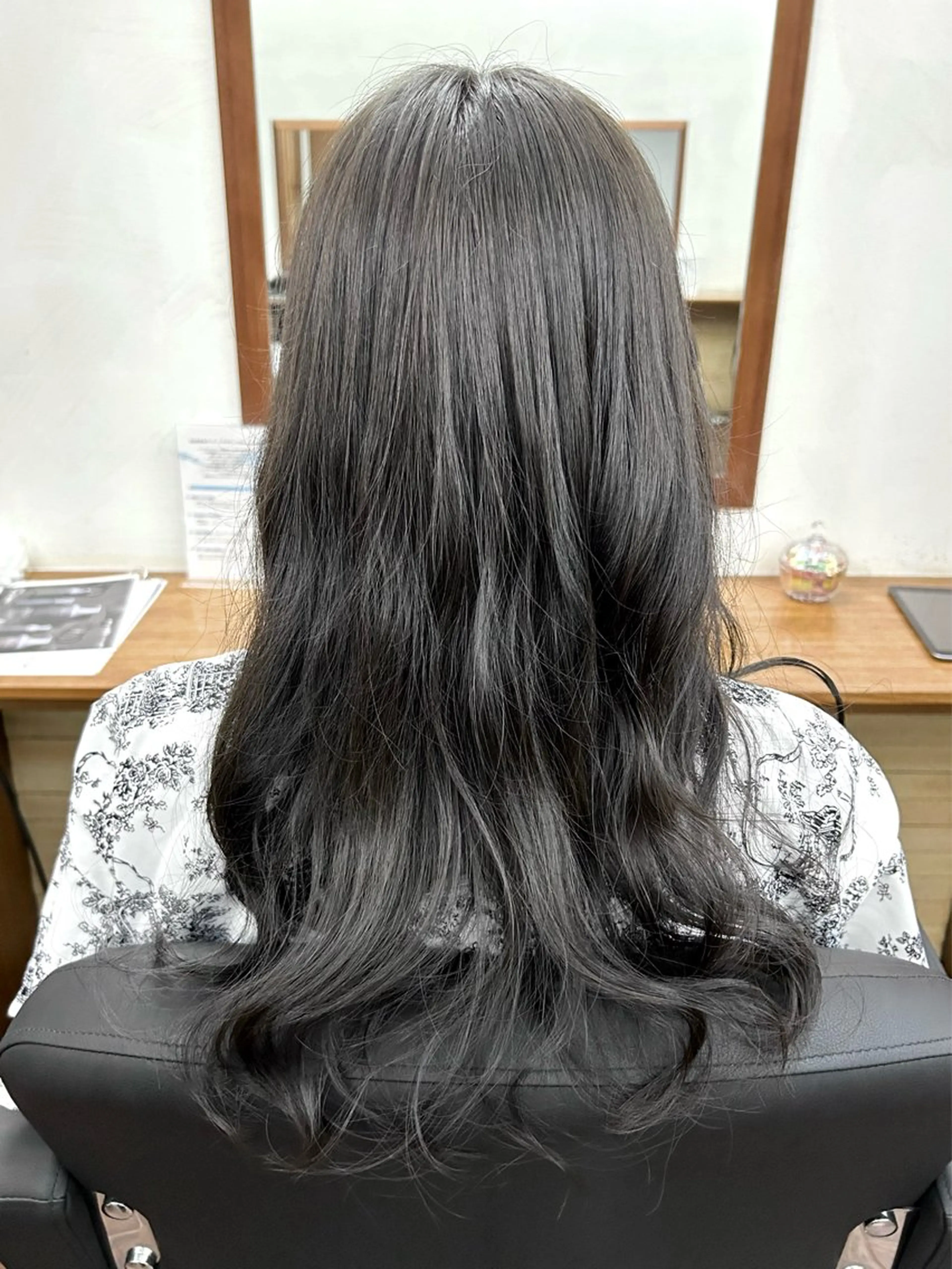 ロング カラー ヘアカラー トリートメント 💎透明感カラー💎 bAteAu あまねのヘアスタイル