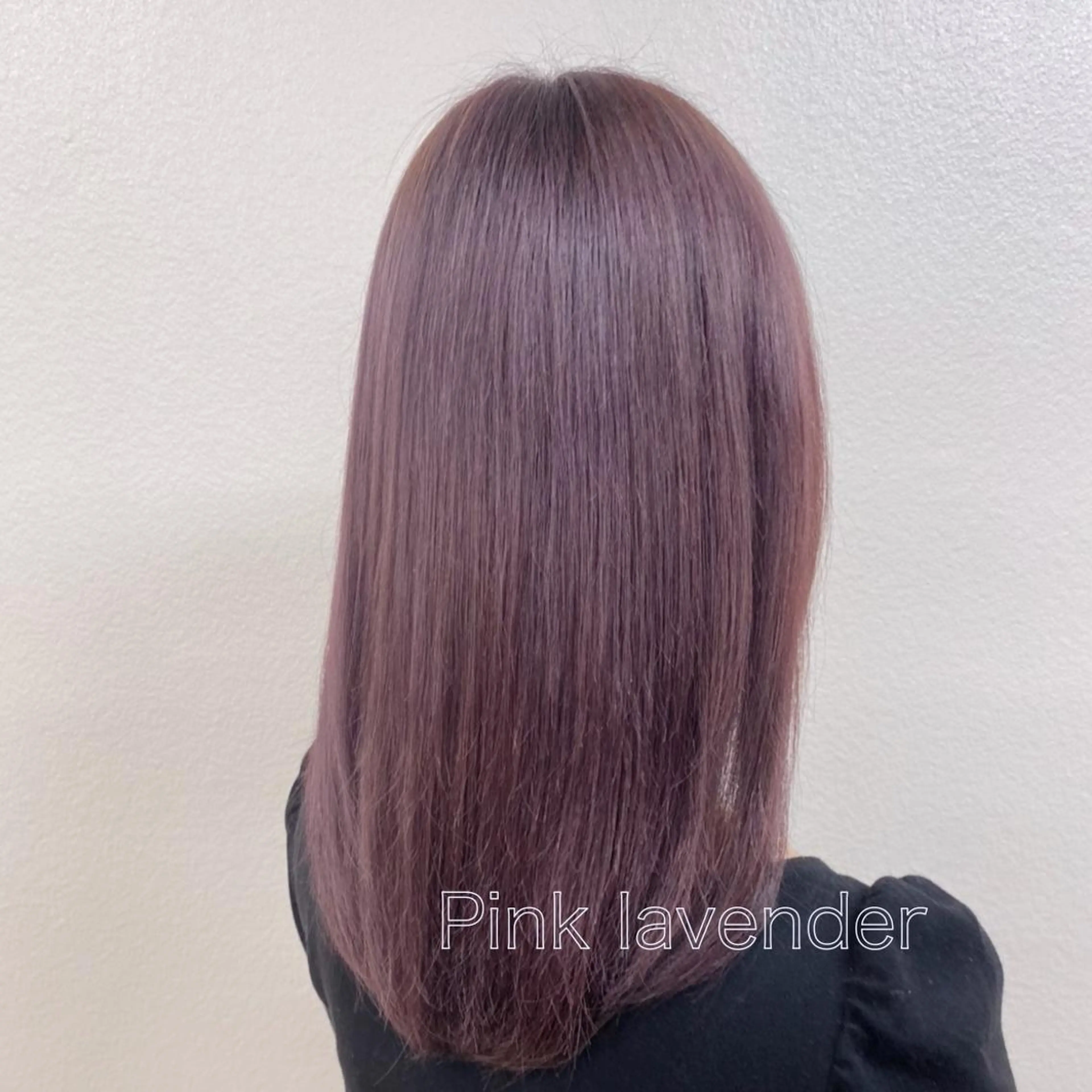 セミロング カラー ヘアアレンジ ネイル マツエク・マツパ ラベンダーカラー ピンクカラー ピンクラベンダー カラーマツエク ピンク 𓏸レイヤー髪質改善 透けカラーカノン🫧のヘアスタイル