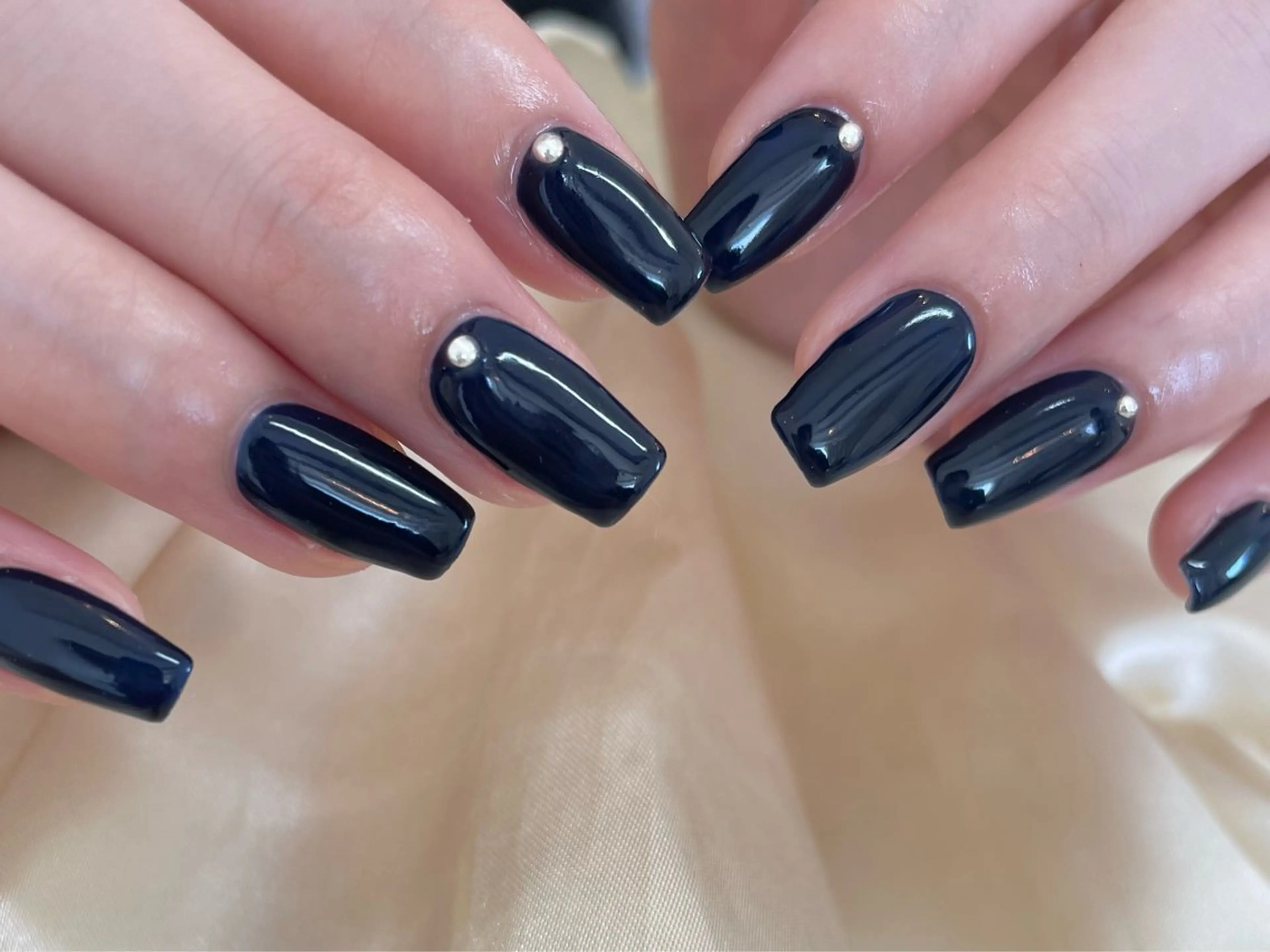 ネイル essence所属・pétit maakoのネイルデザイン