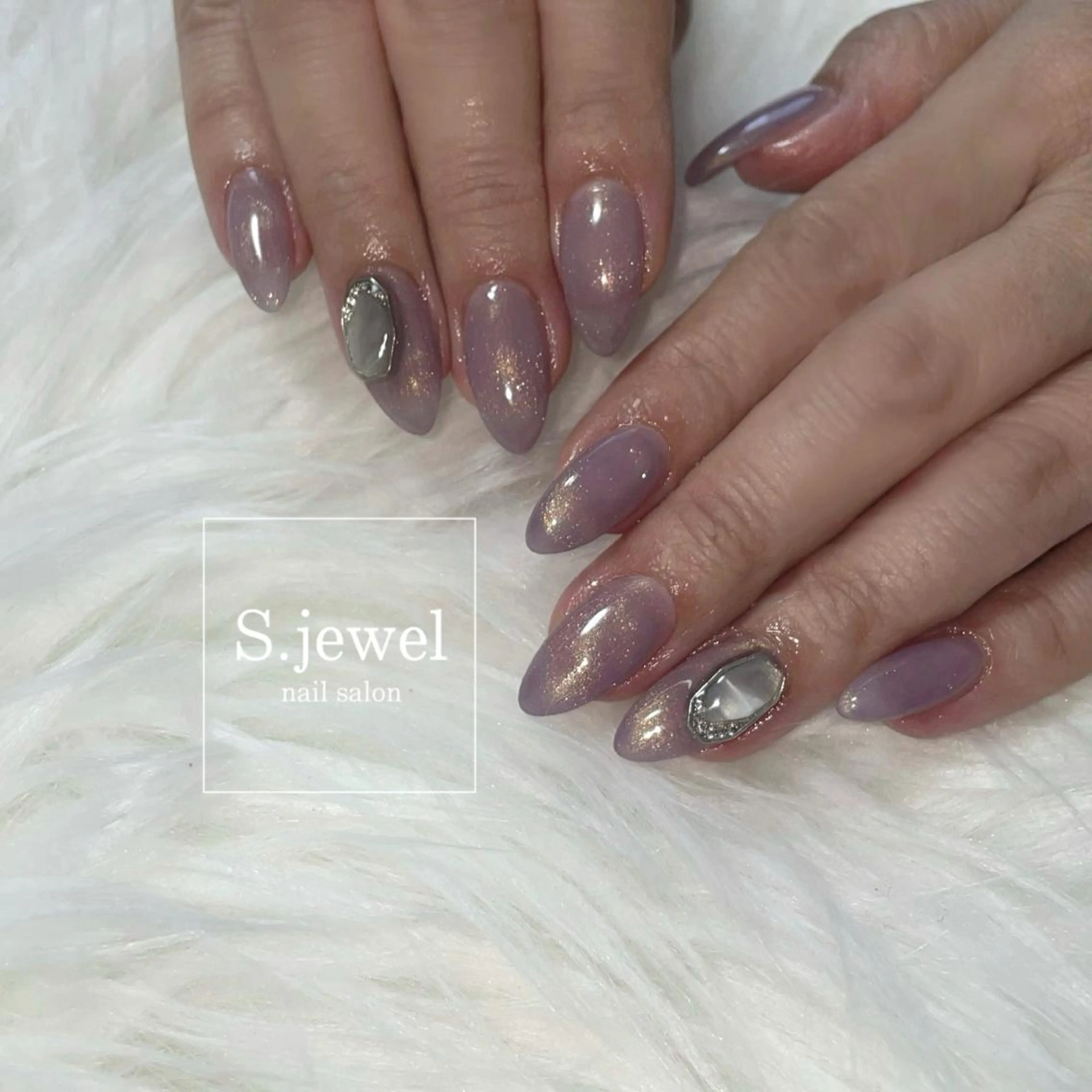 ネイル S. JEWELのネイルデザイン