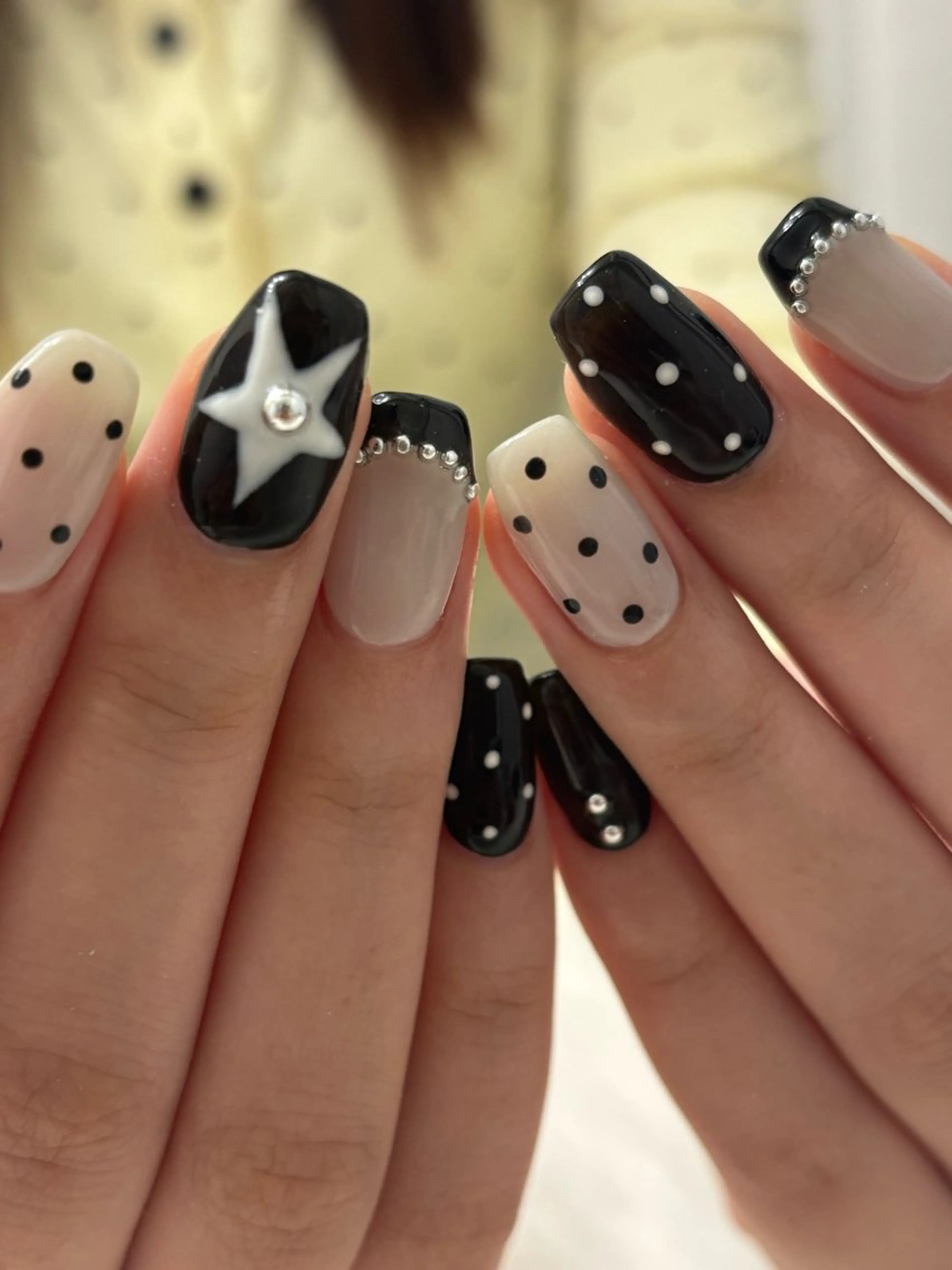 ネイル 浅草eknail 🖤EMIRIのネイルデザイン