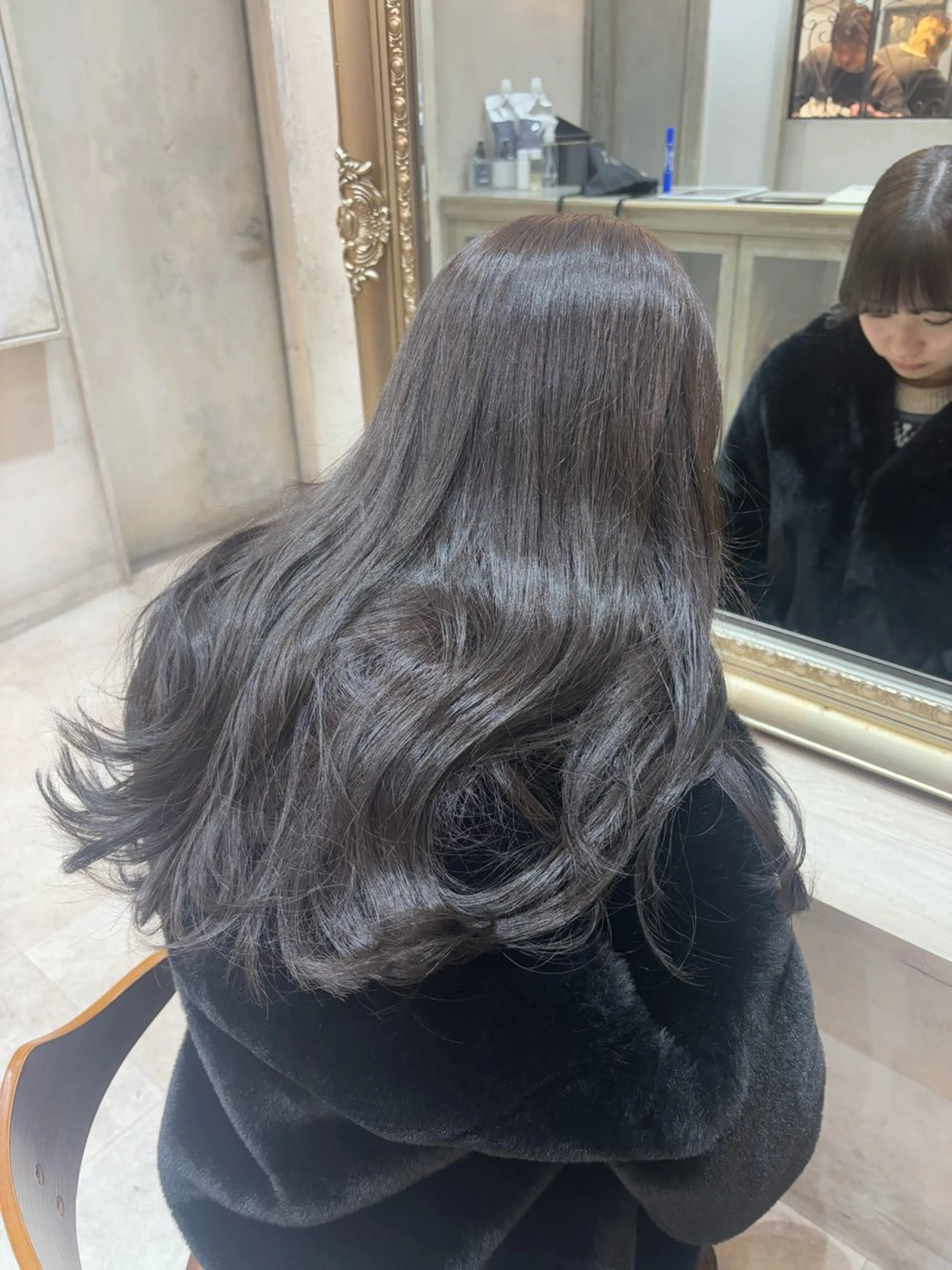 ロング lutia池袋 momoka⠀のヘアスタイル