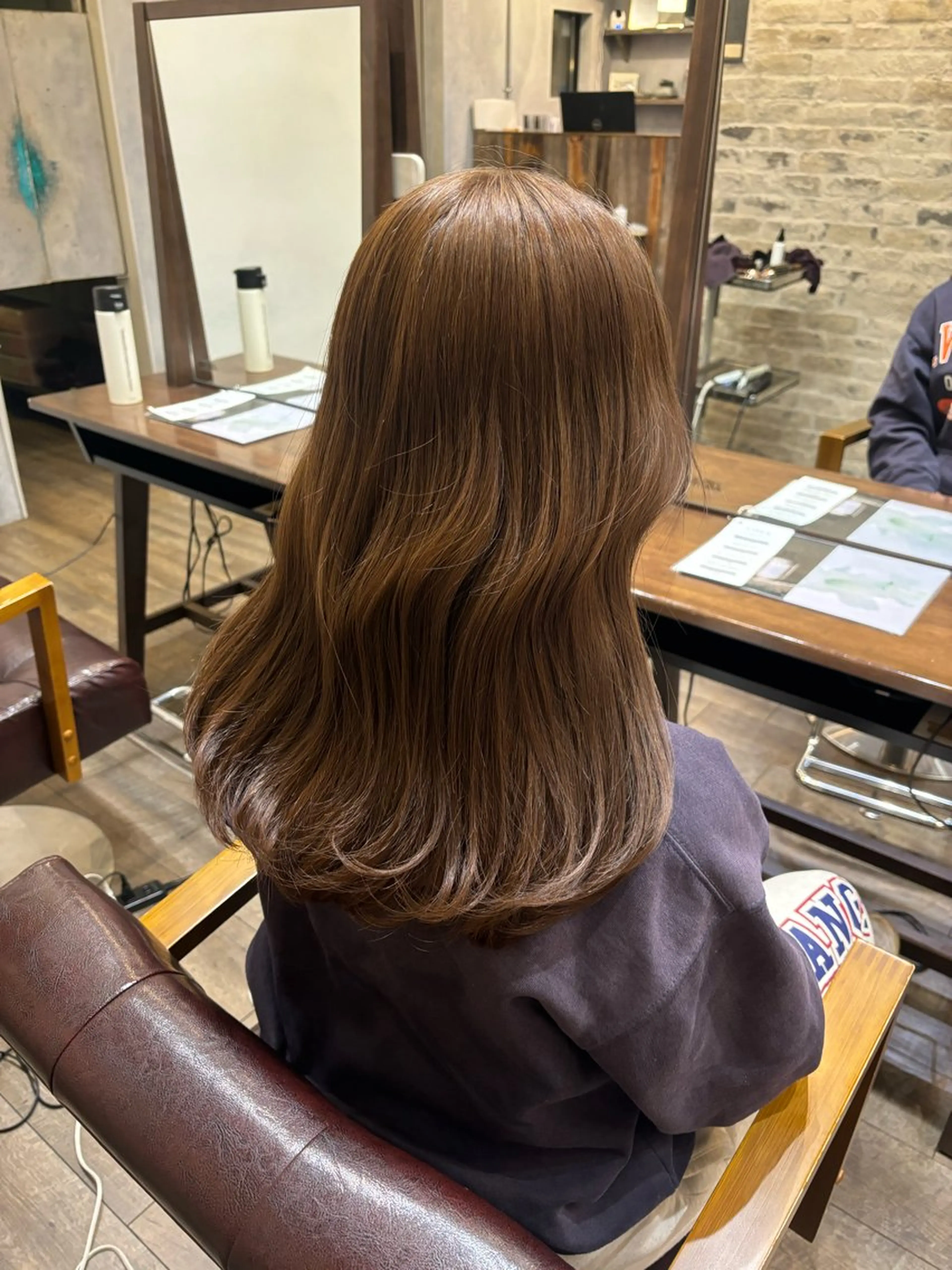 カラー ベージュカラー ブリーチ ダブルカラー ブリーチなしカラー CIECA . COCOROのヘアスタイル