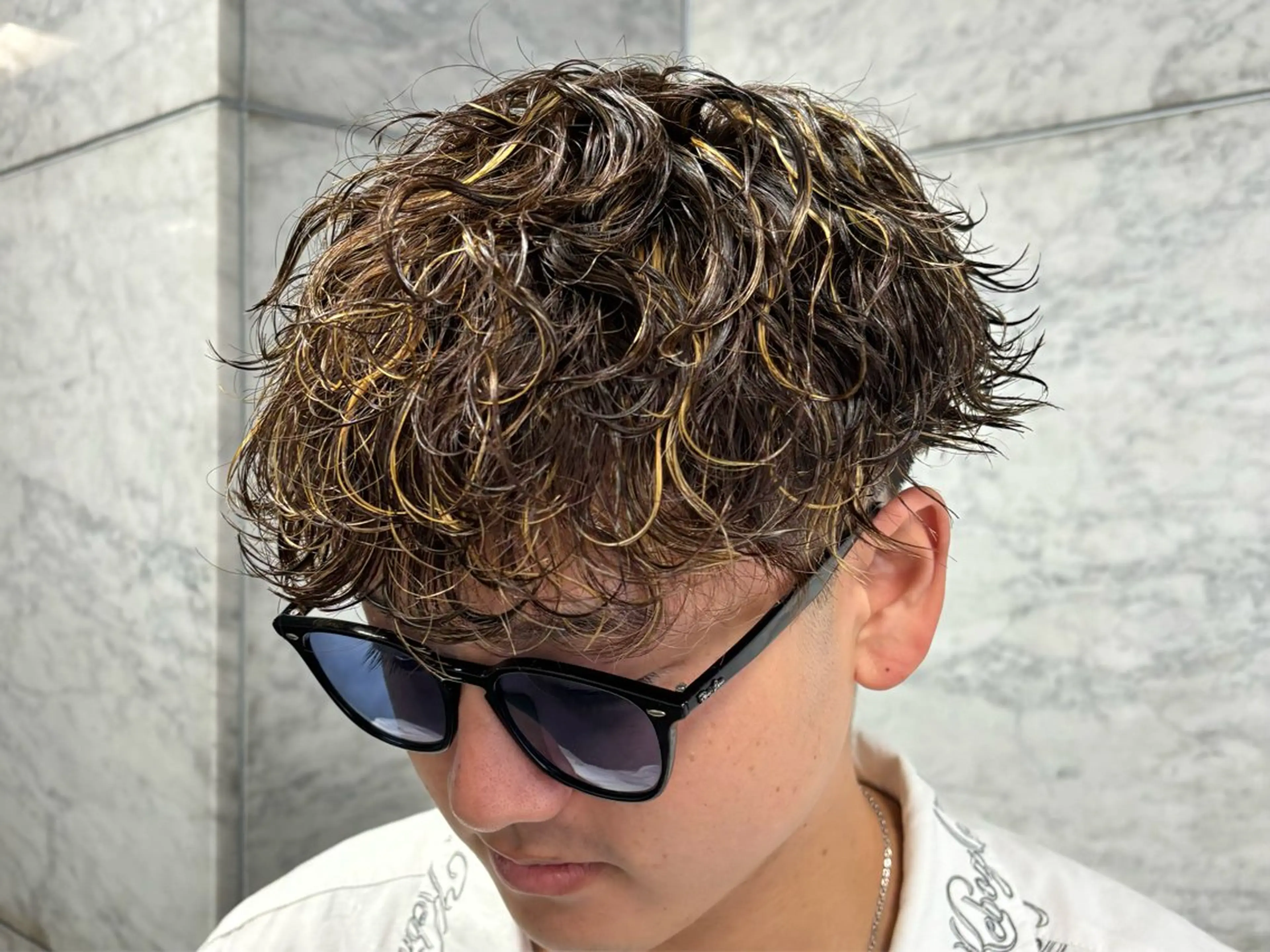 パーマ メンズ カット ヘアカラー フェザーパーマメンズ ツイスパ京都駅前のヘアスタイル