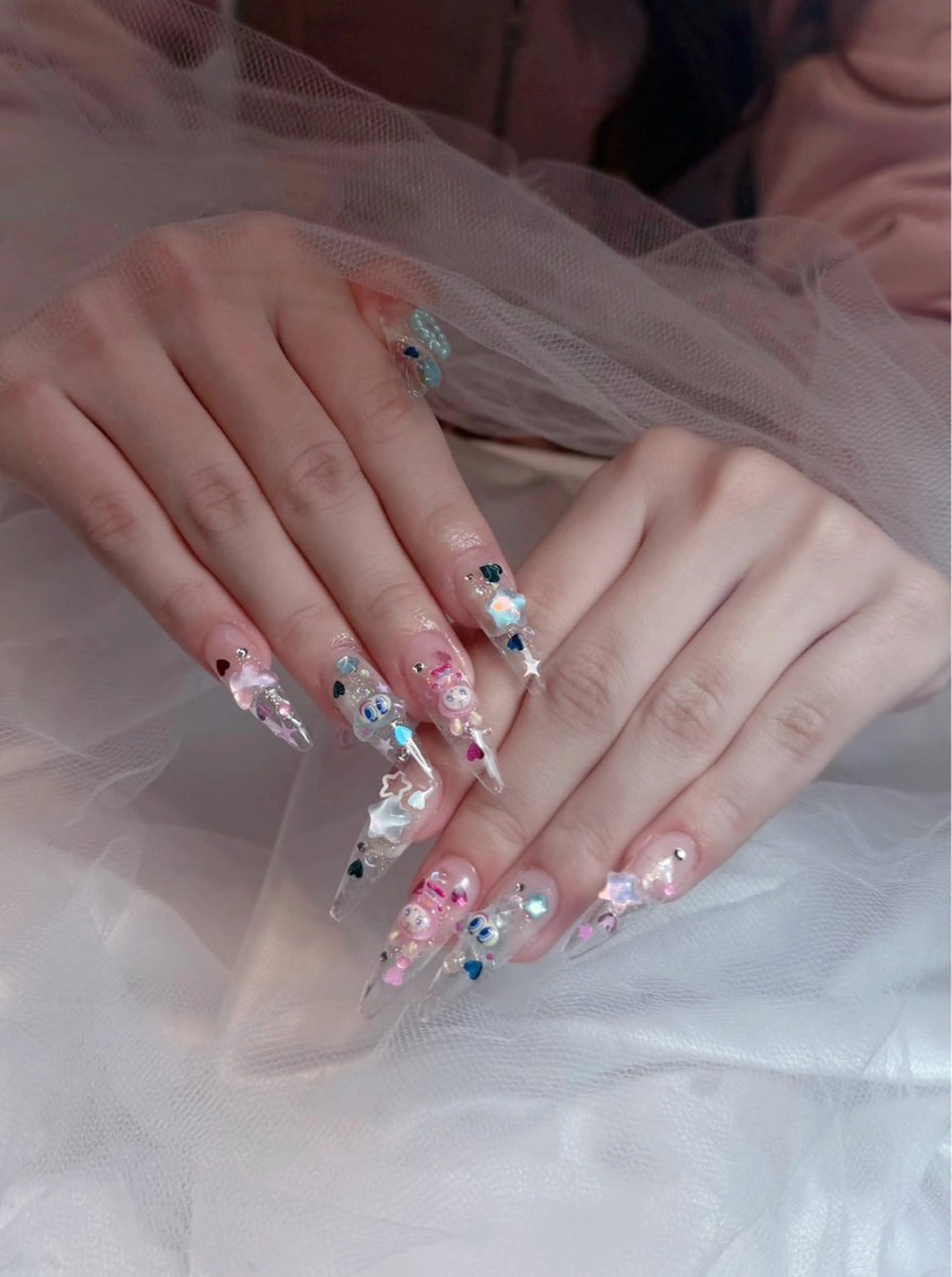 ネイル ハート キラキラネイル 韓国ネイル マグネットネイル 大理石ネイル(マーブル) ハンドネイル Rin Nail 新大久保店のネイルデザイン