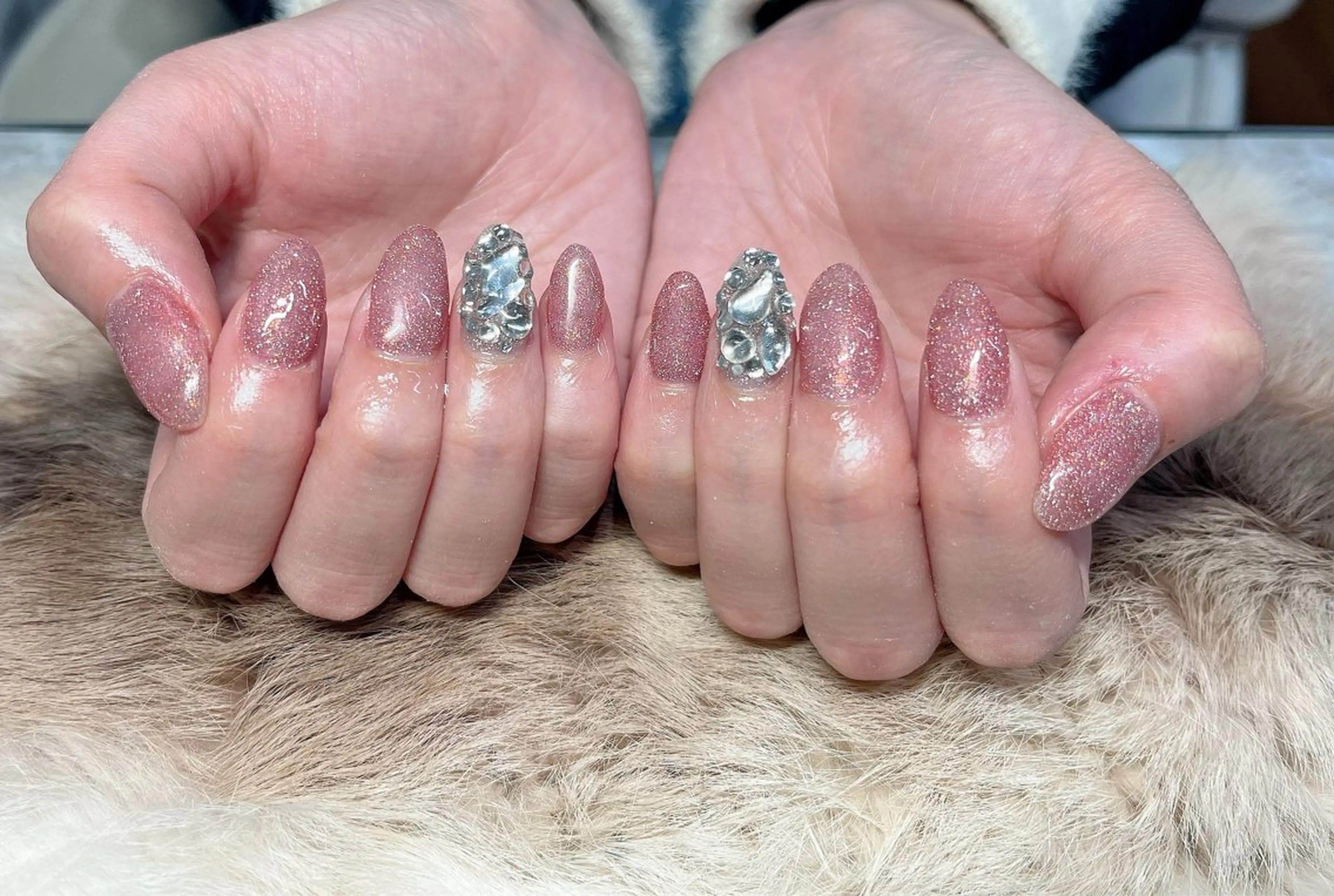 ネイル フラッシュネイル キラキラネイル ハンドネイル Nail ecxia ／Reikaのネイルデザイン