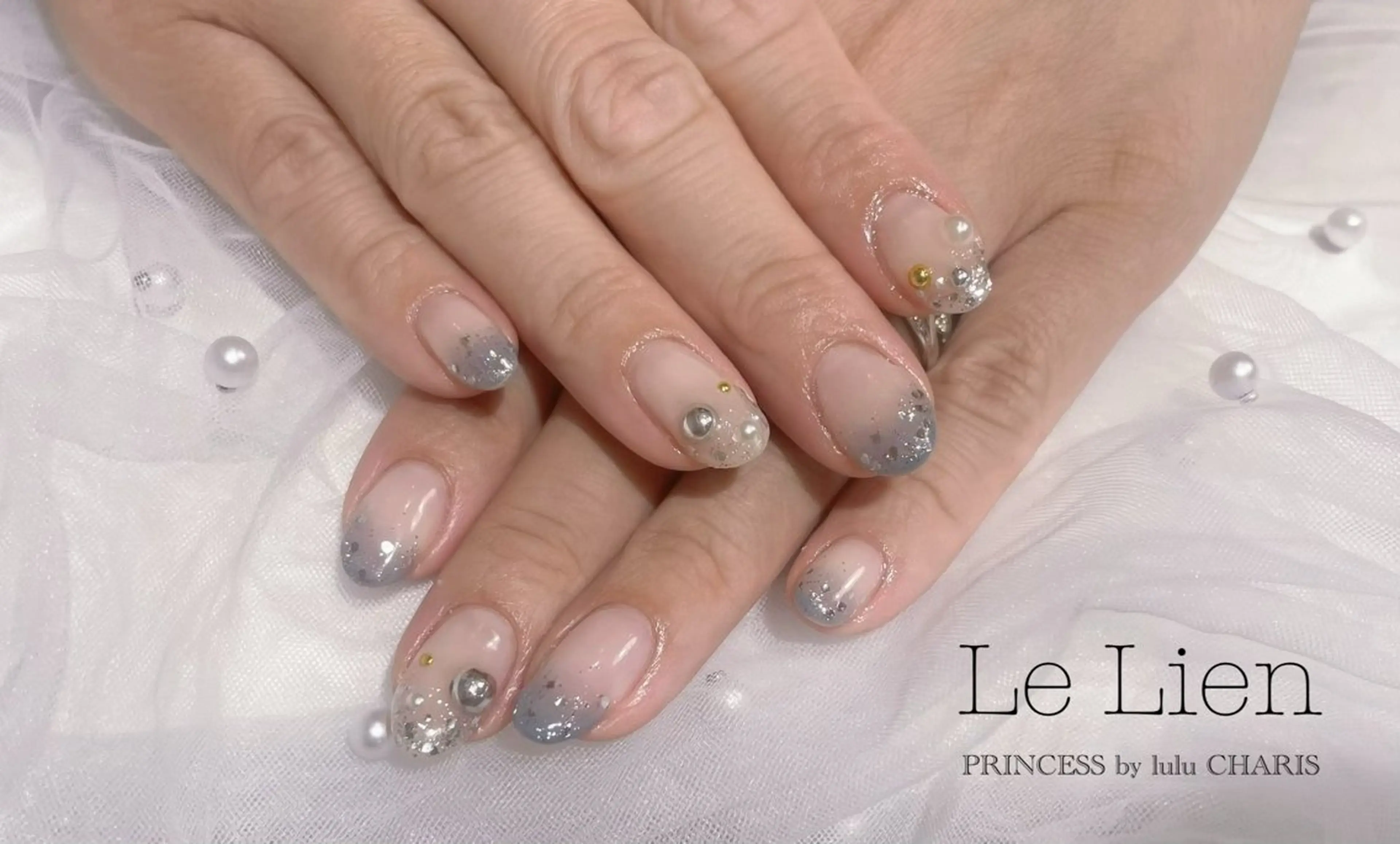 ネイル グラデーション キラキラネイル 持ち込み PRINCESS by lulu CHARIS所属・◇大人綺麗めネイル◇ *⑅୨୧*chieのネイルデザイン